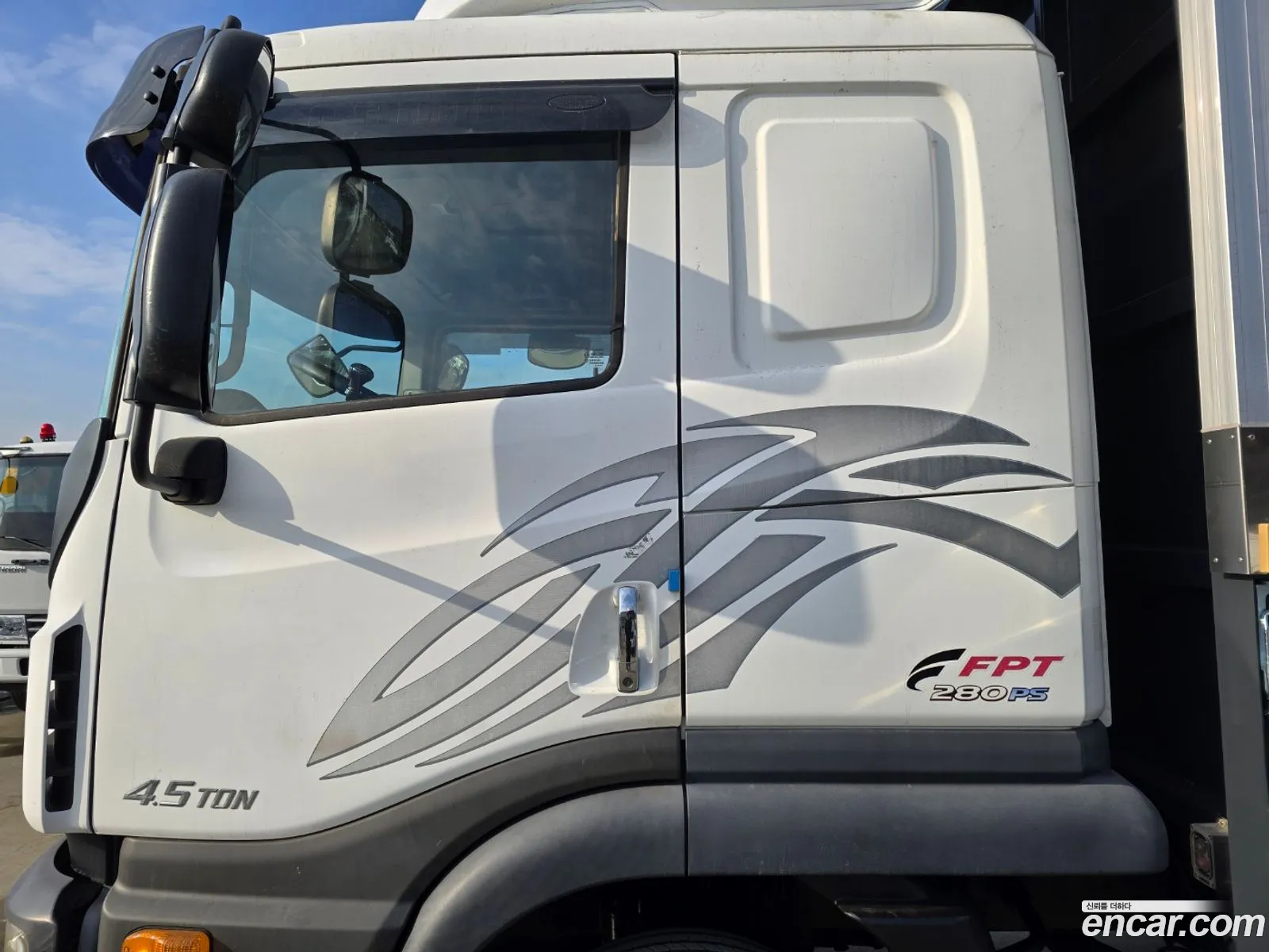 Korex Auto Trade - фотография 3702638
