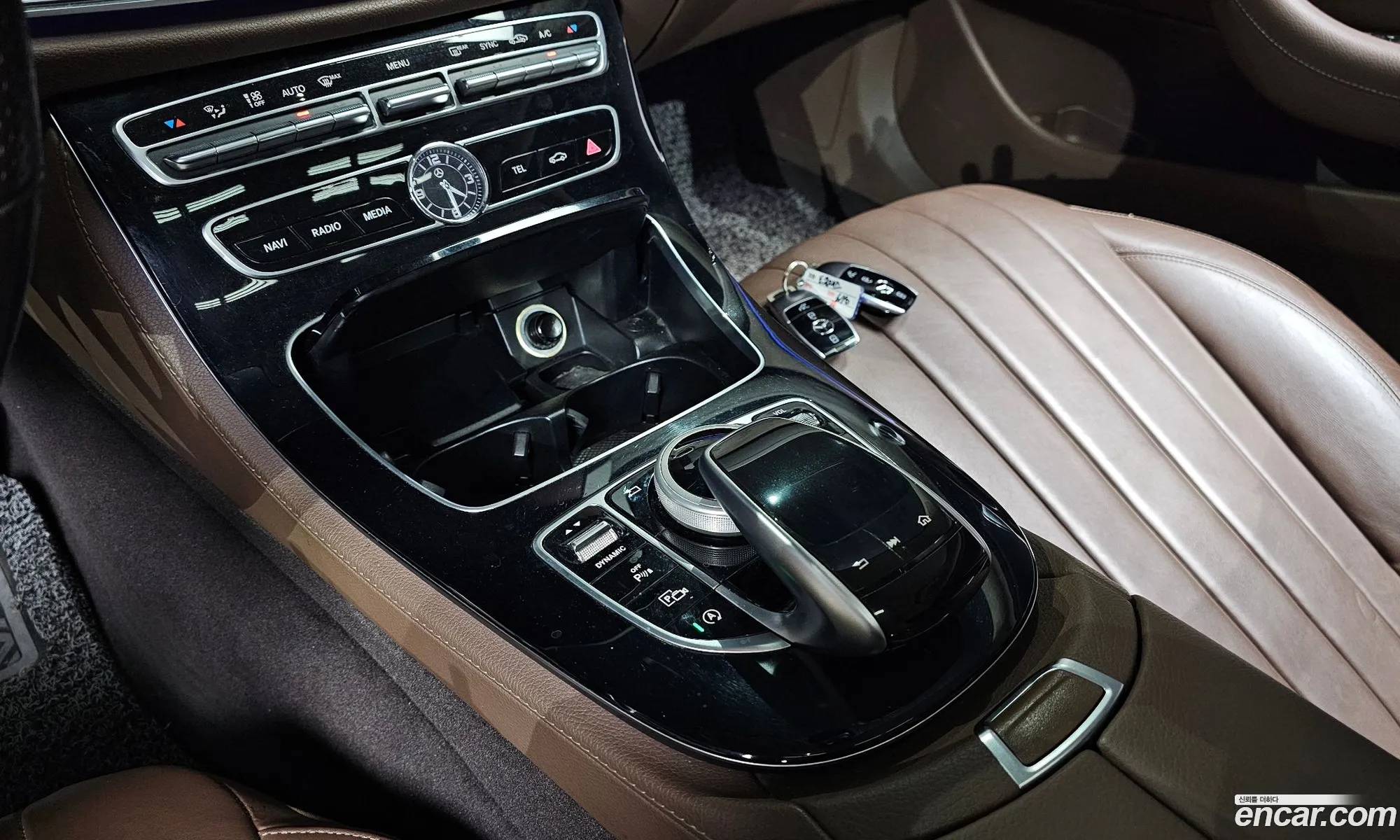 E-Class W213E220D Exclusive - фотография 12113139