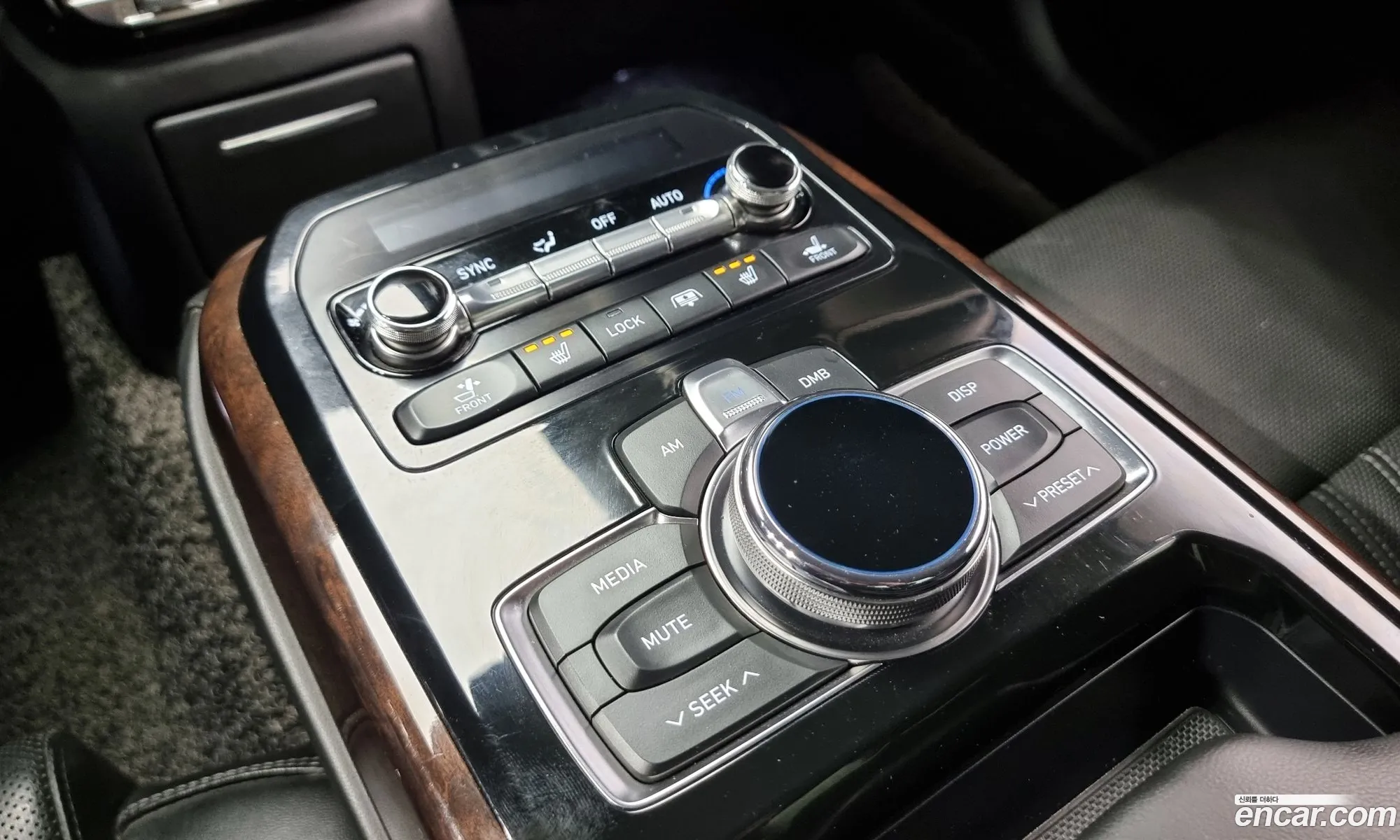 Eq900 38 Gdi Awd Premium Luxury - фотография 12629769