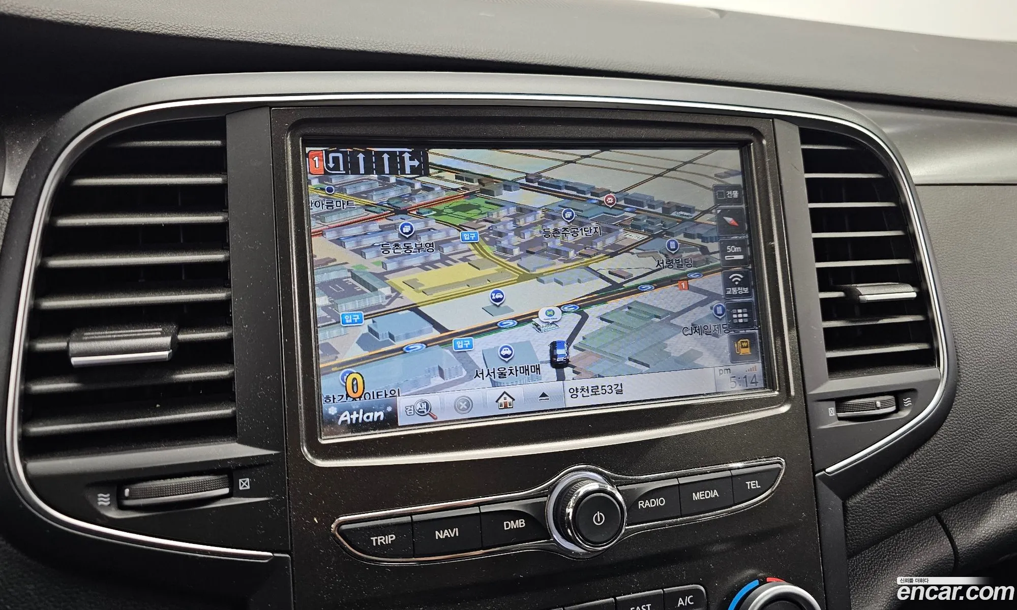 Sm6 20 Lpe Se Rent -A -Car - фотография 11327364