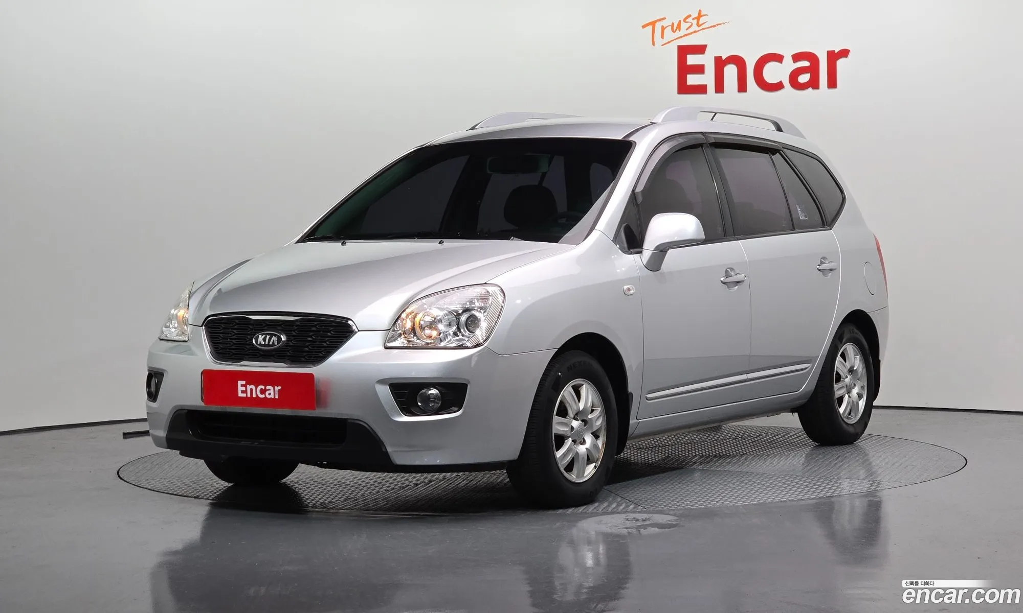 New Carens Lpi 20 Gx Top Family - фотография 19030611