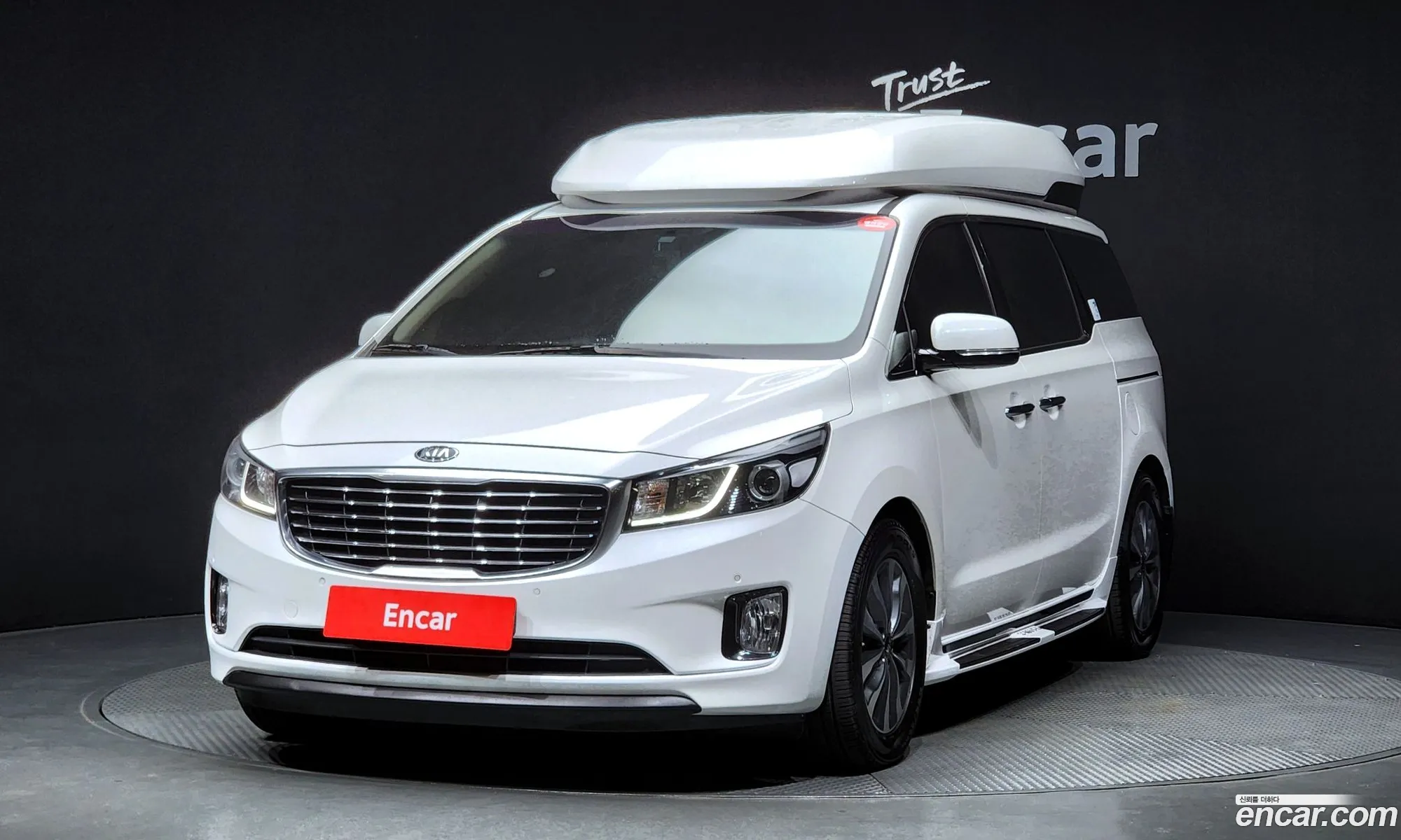All -New Carnival 11 -Seater High Limousine Prestige - фотография 19030647