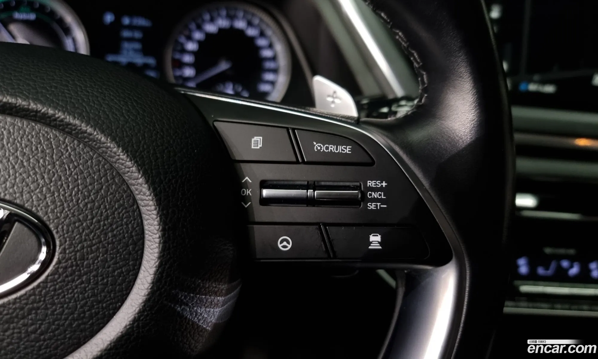 Sonata Hybrid Dn8 Premium Family - фотография 15567741