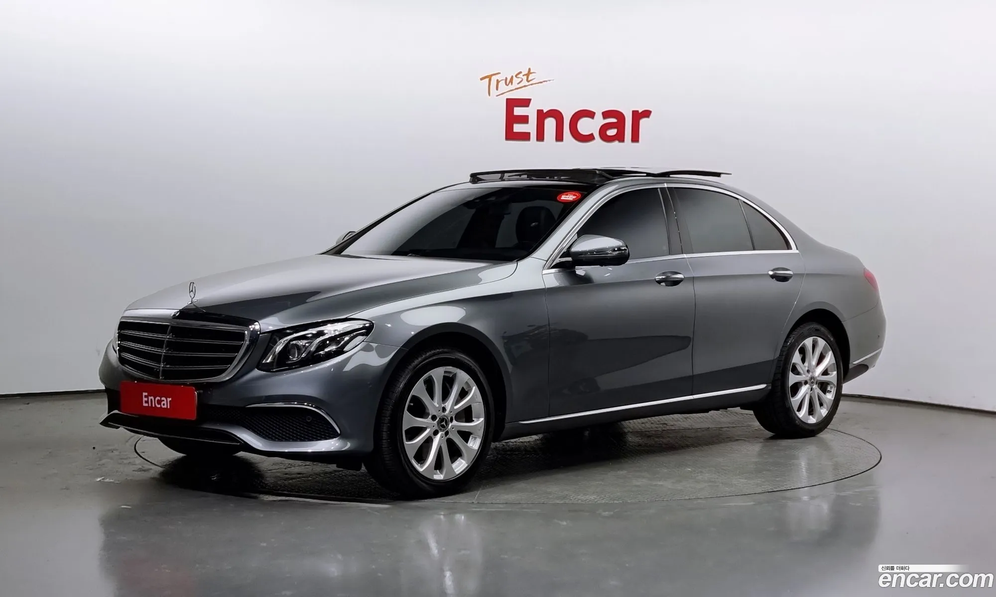 E-Class W213 E300 4Matic Exclusive - фотография 12796051