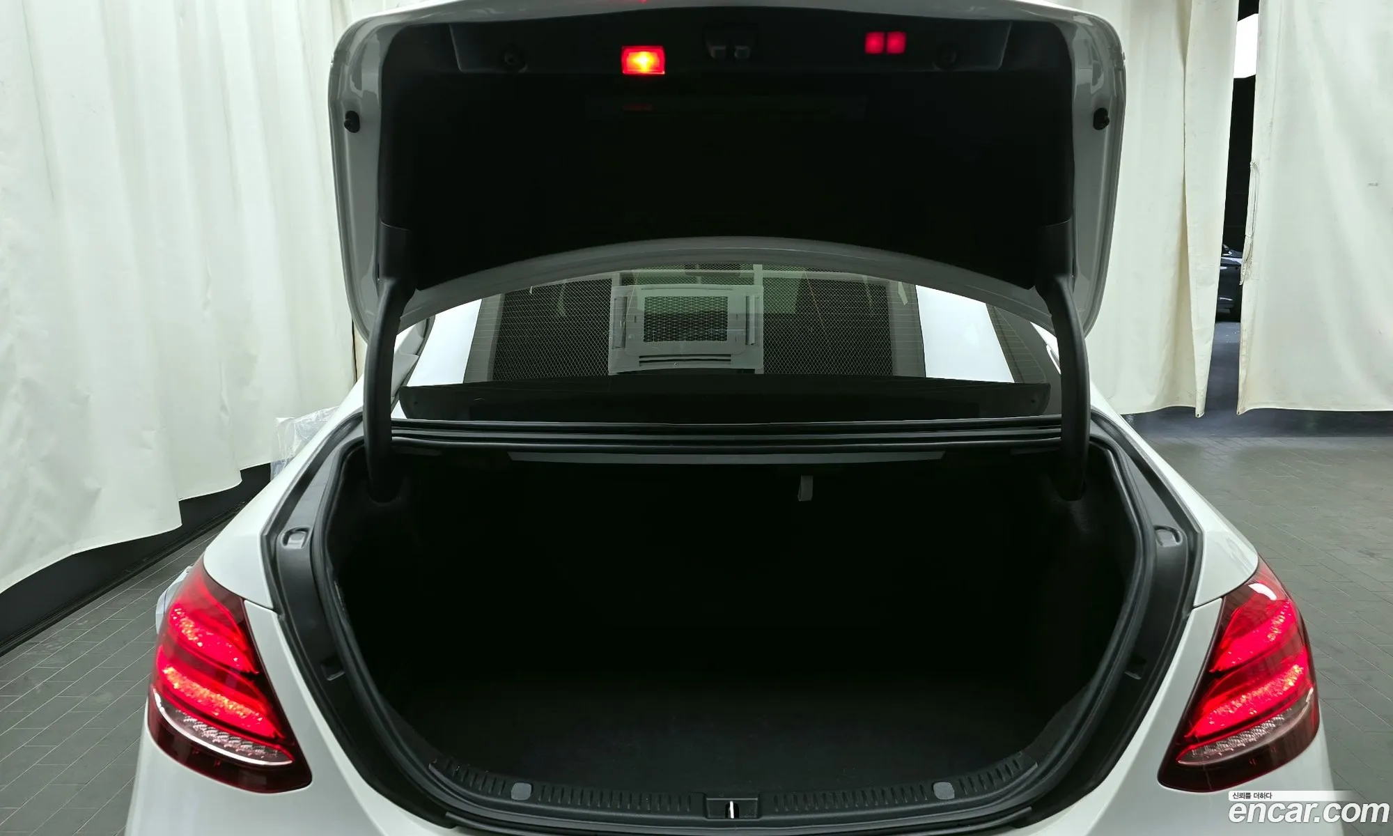E-Class W213E300 4Matic Exclusive - фотография 1699759