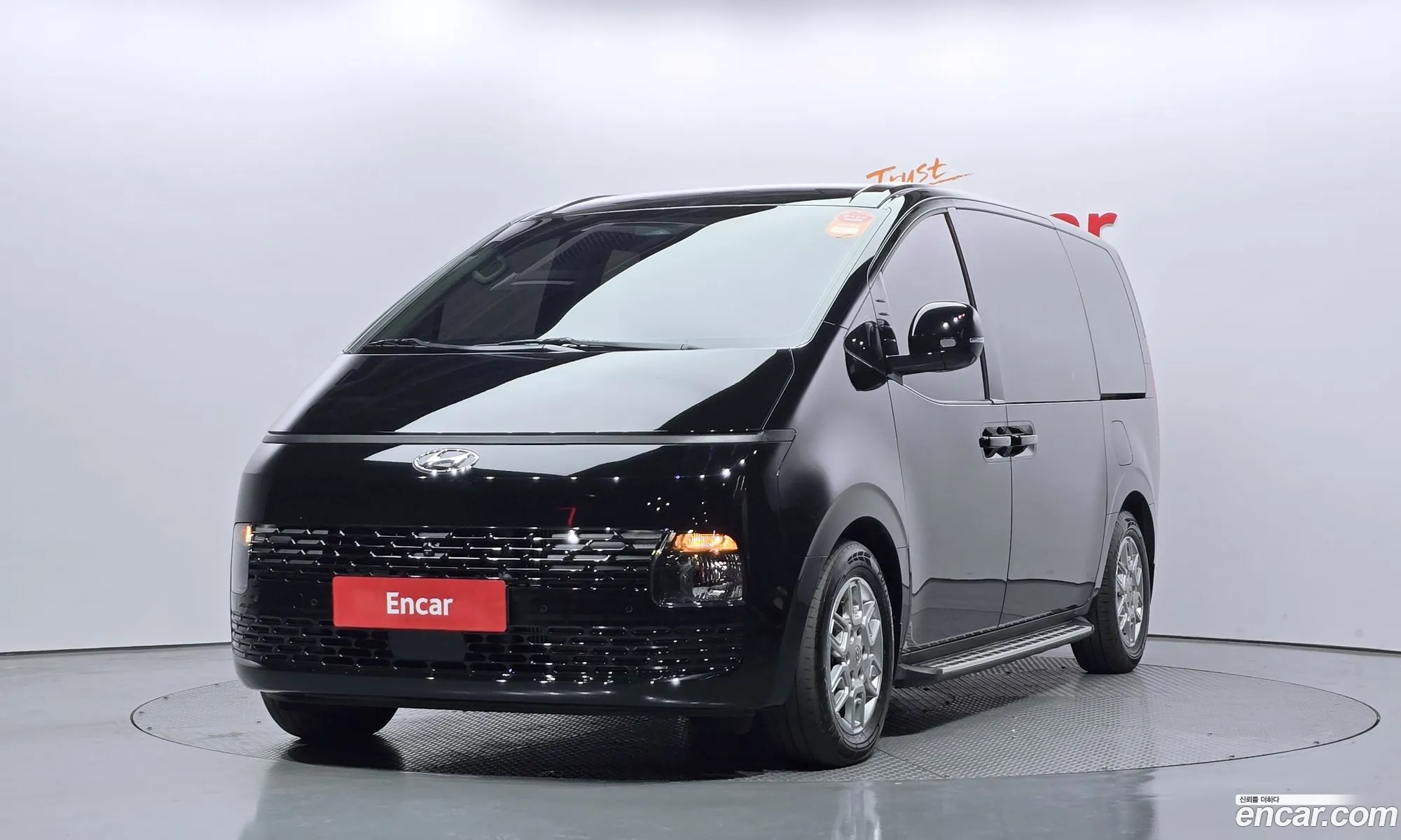 Staria Tourer 9 -Seater Modern - фотография 12616599