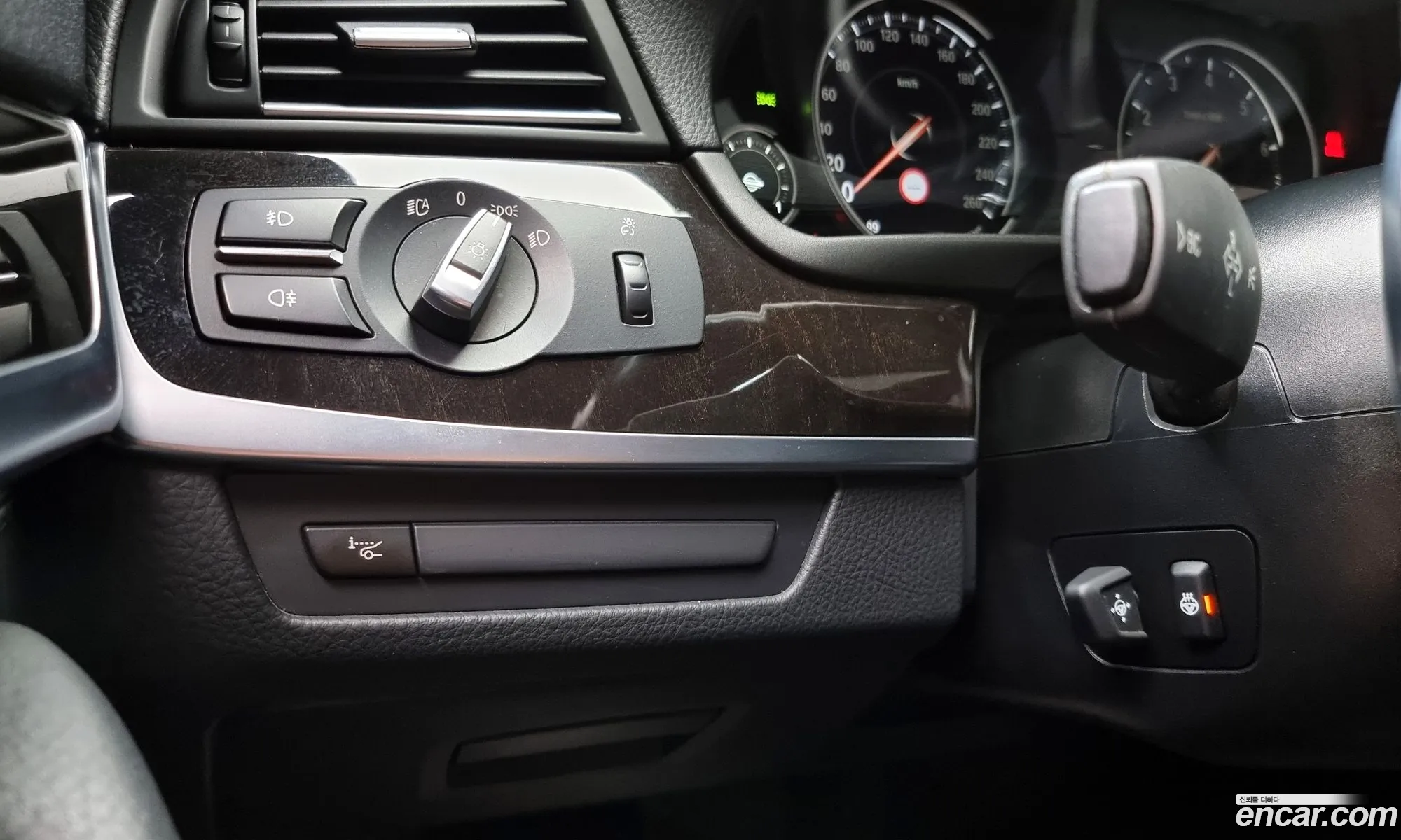 5 Series F10 528I xDrive M Aero Dynamic - фотография 11066361