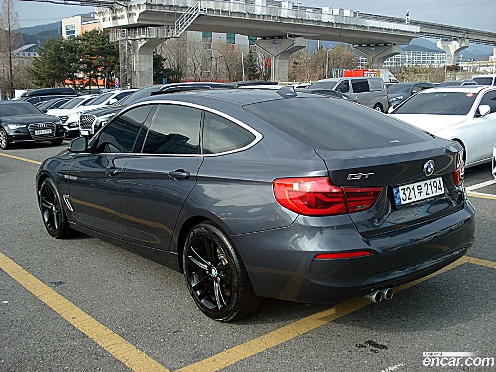 3 Series Gt F34 Gt 320D - фотография 11043126