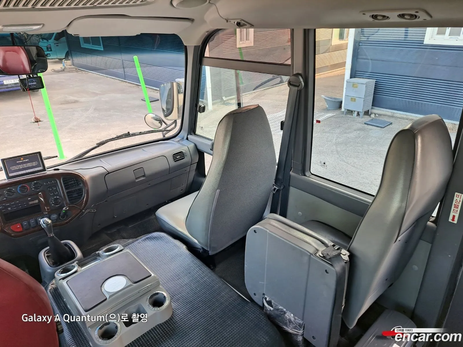 New County Bus Shortening Dlx 25 -Seater - фотография 13529366
