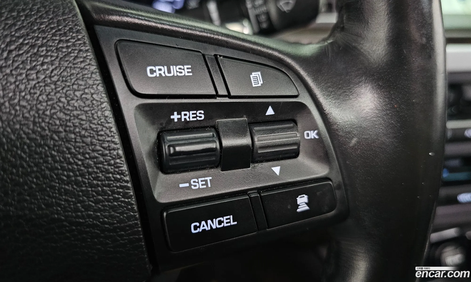 Genesis Dh G380 Prestige Awd - фотография 12833861