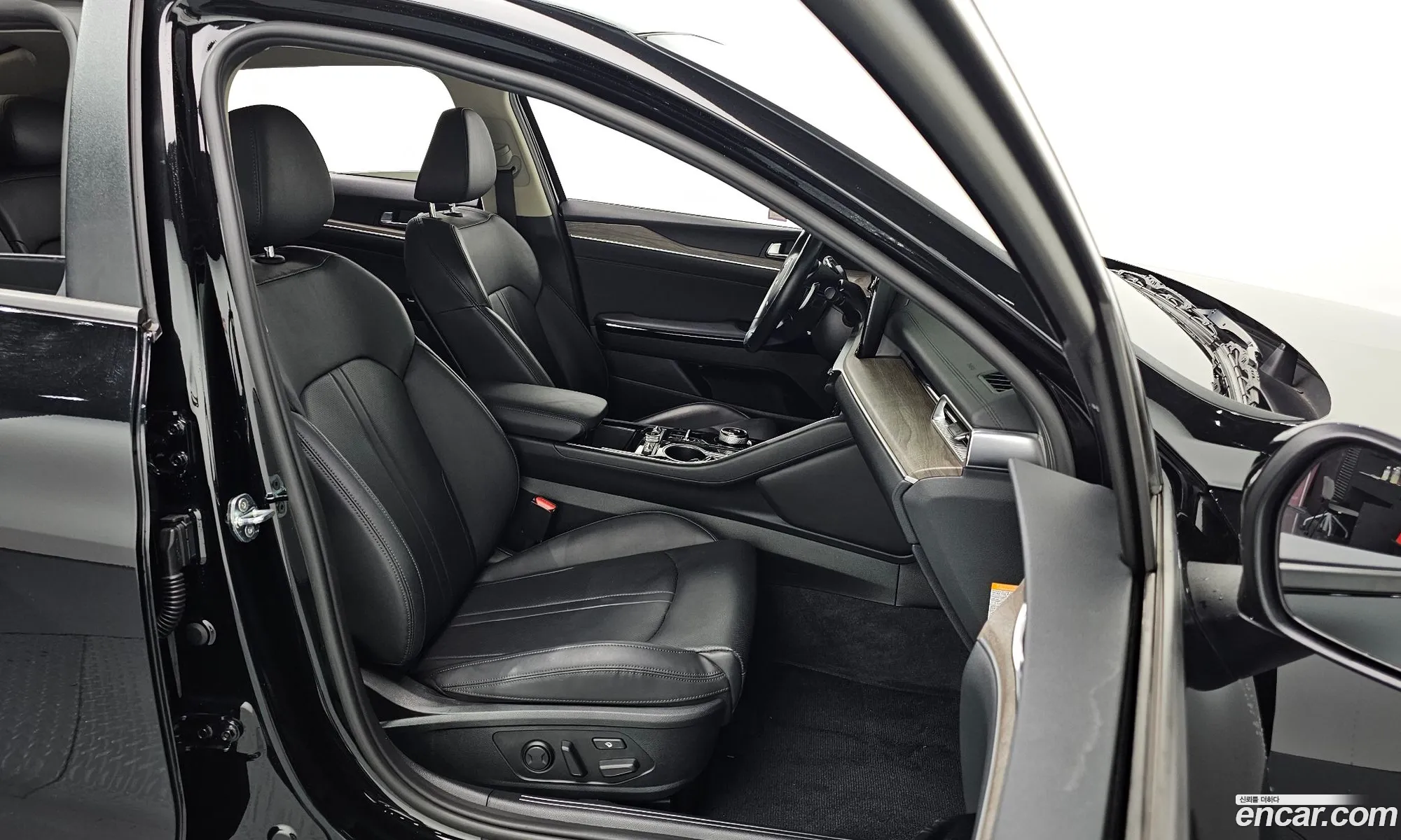 Korex Auto Trade - фотография 13702381