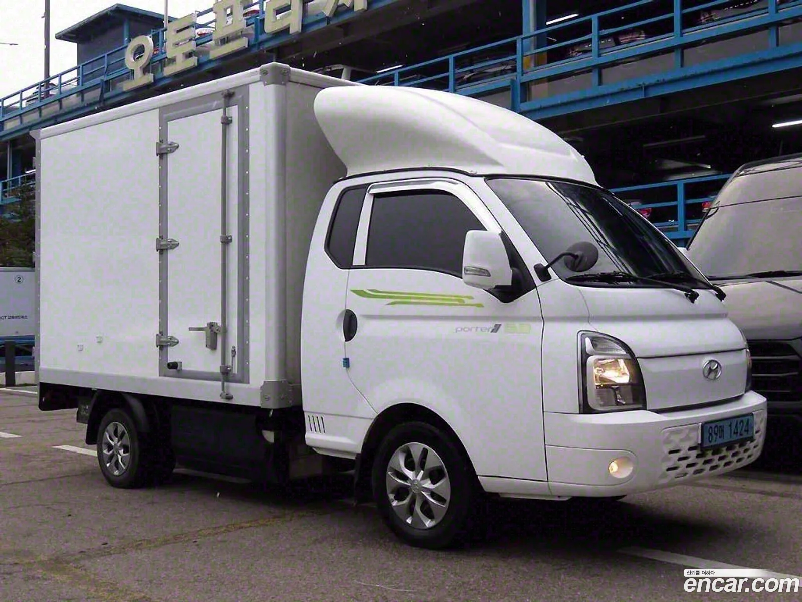 Porter Ii Exs High Embedded Tower 1 Ton Super Cap Electric Ev - фотография 11433096