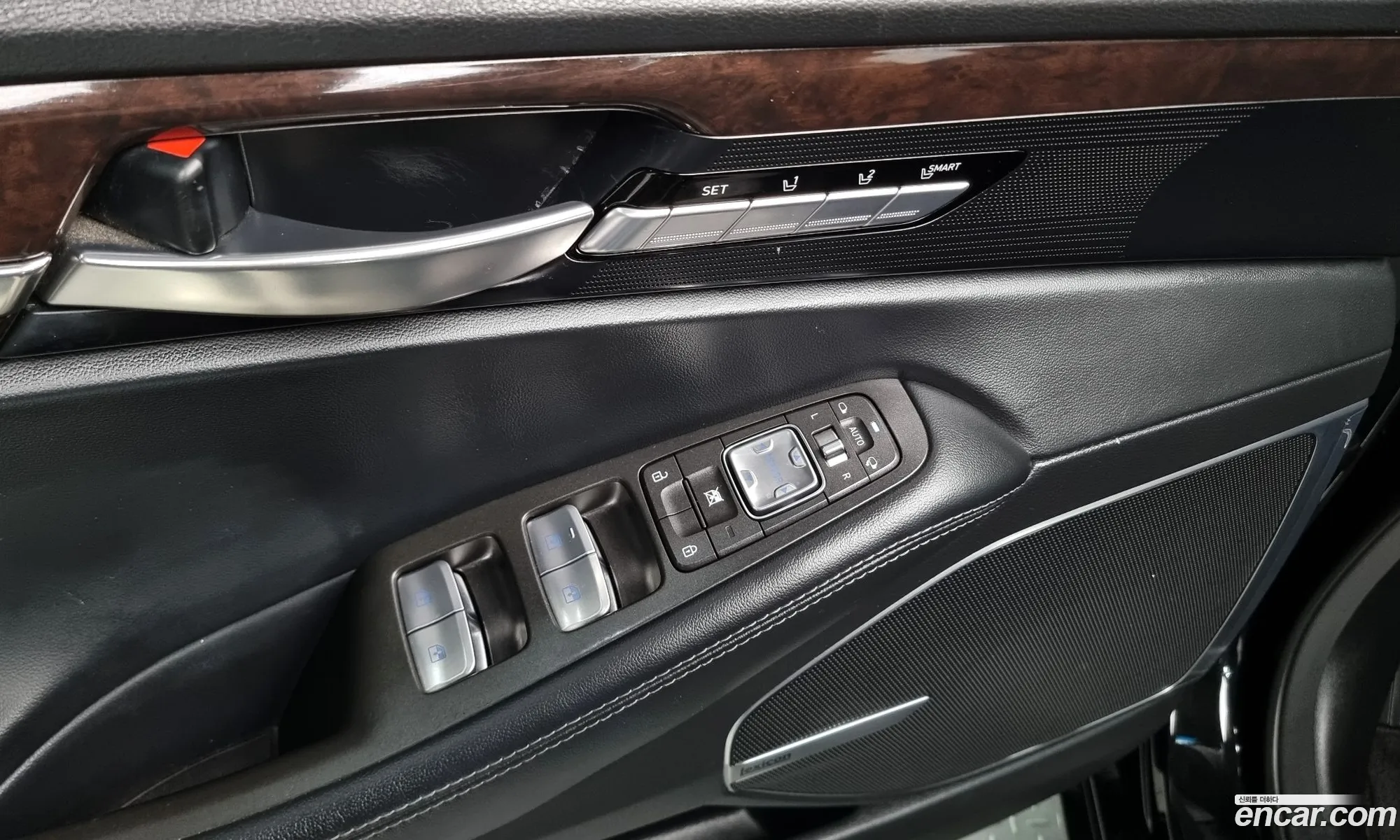 Eq900 33 T-Gdi Awd Premium Luxury - фотография 12668041