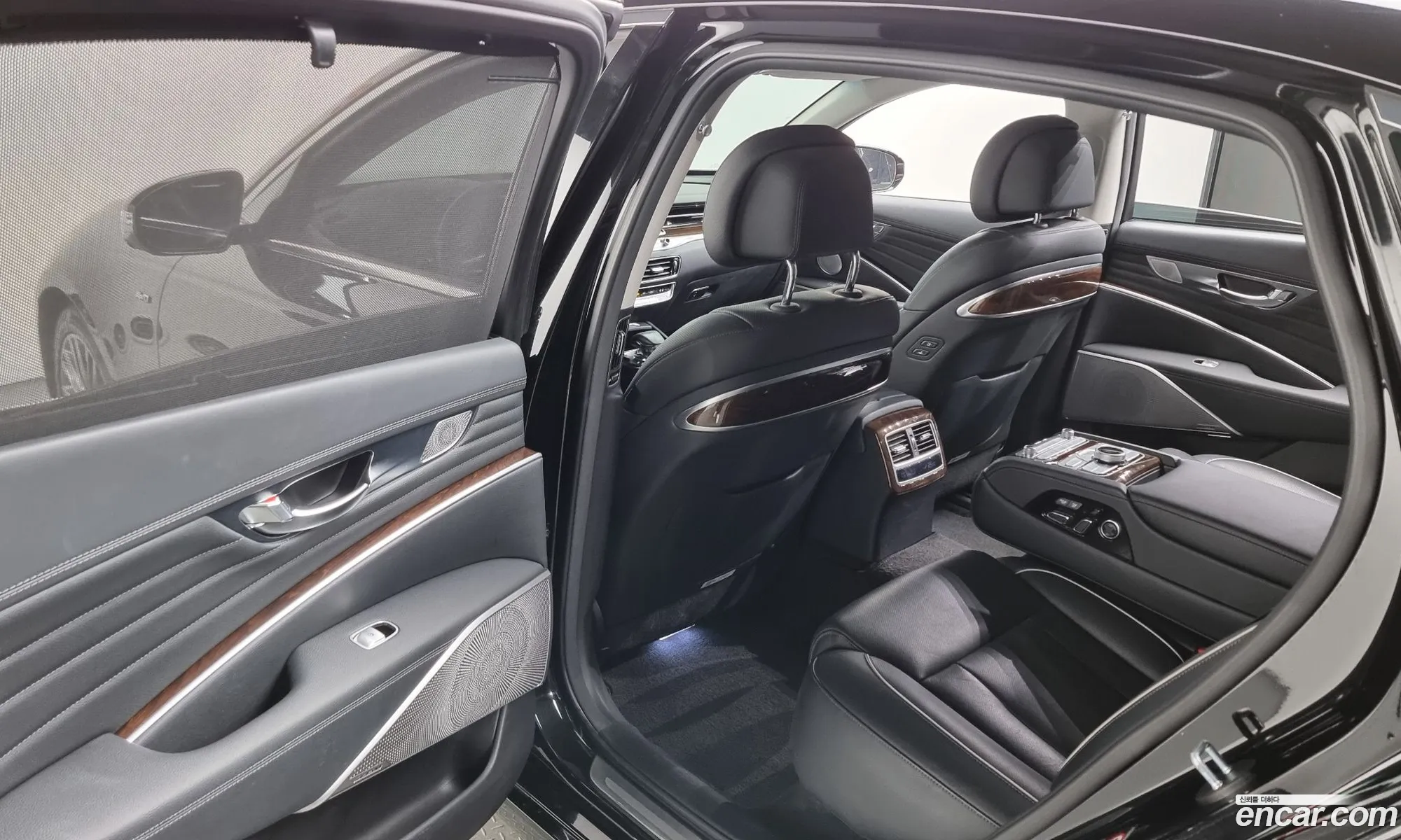 The K9 38 Gdi Awd Platinum Ii - фотография 13602554