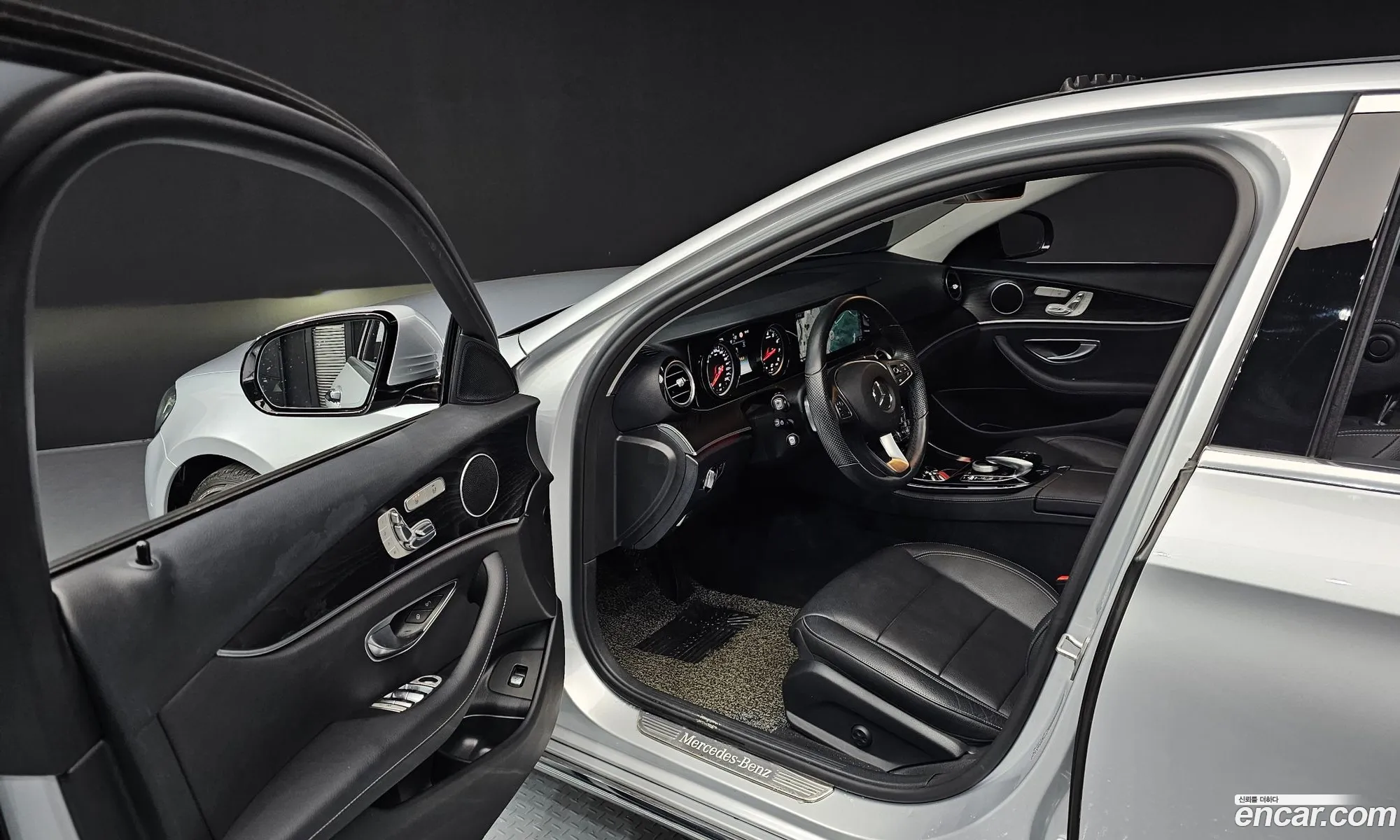 Korex Auto Trade - фотография 12218780