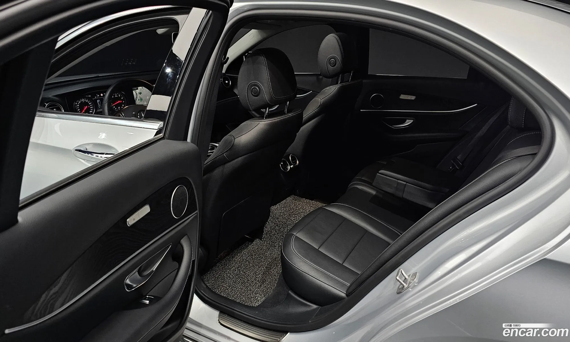 Korex Auto Trade - фотография 12218779