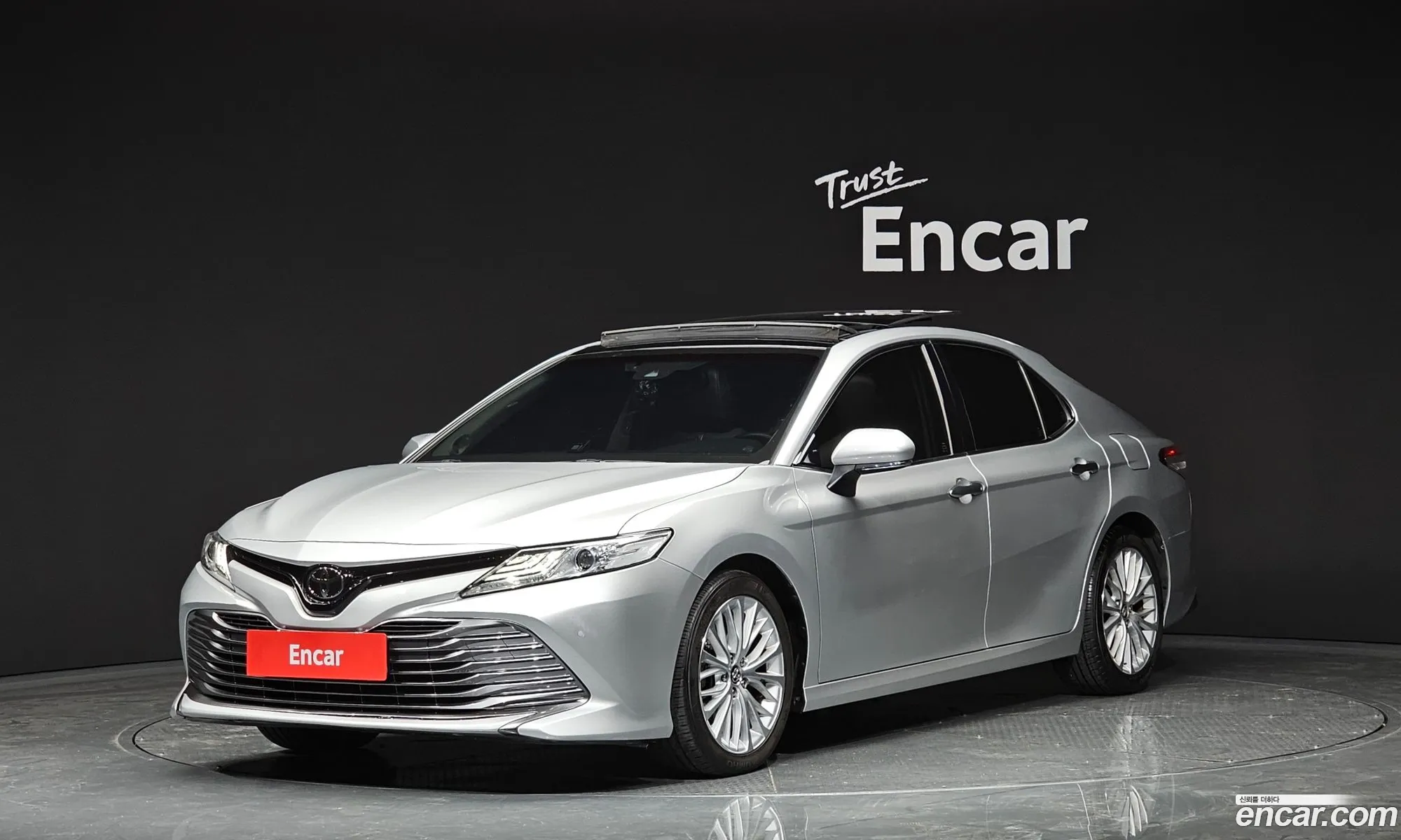 Camry Xv70 25 - фотография 14444276