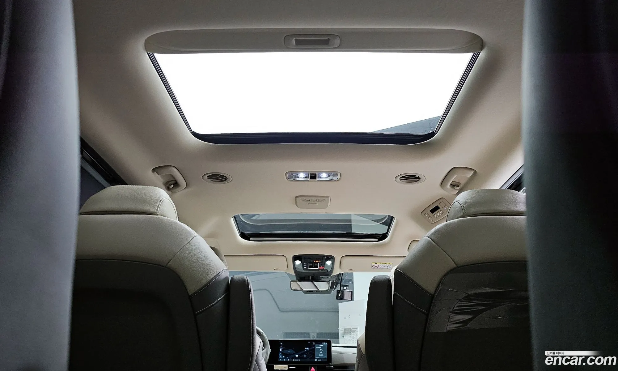 The New Carnival 4Th Generation 9 -Seater Signature - фотография 13723384
