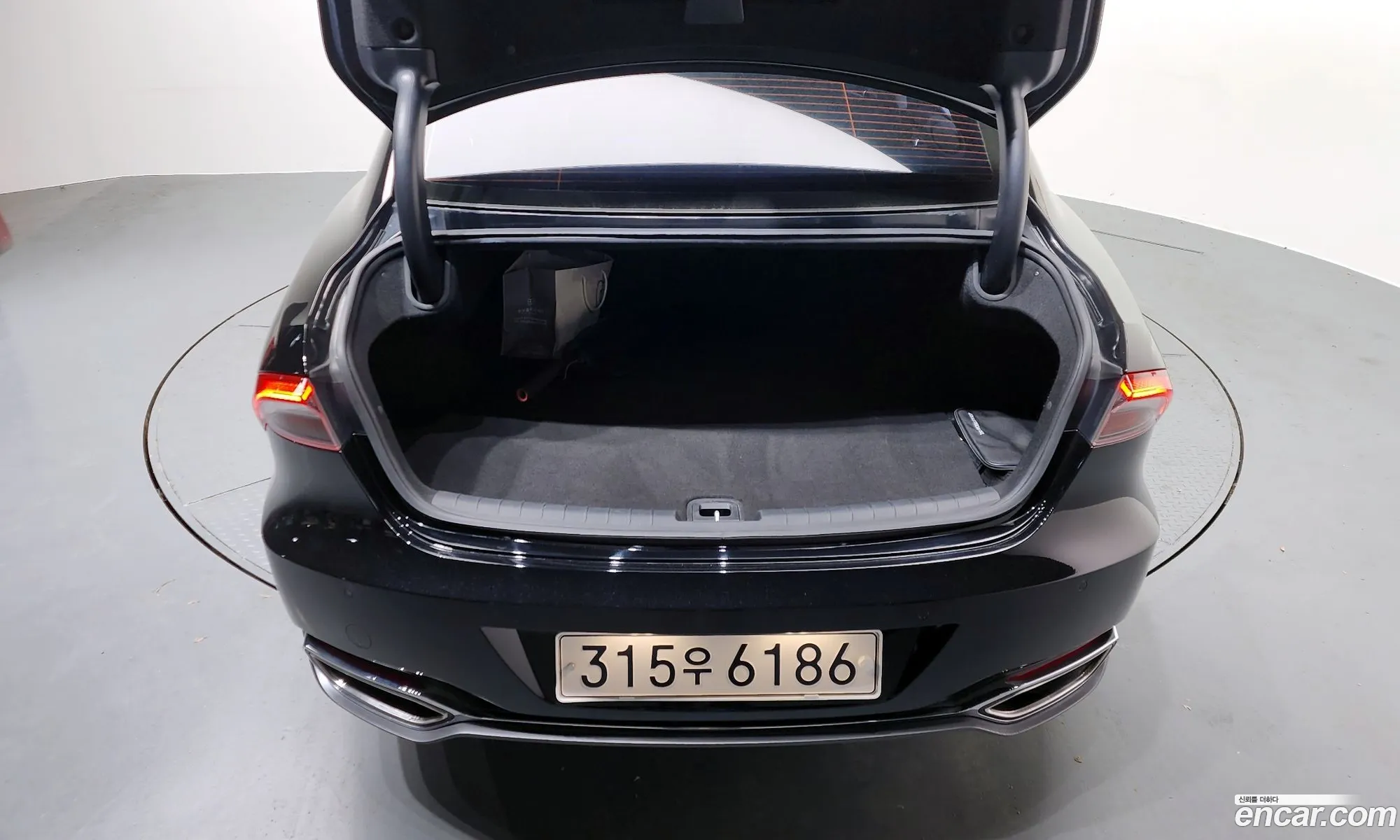 The New Grandeur Ig 30 Lpi Rent -A -Car Premium - фотография 13494082