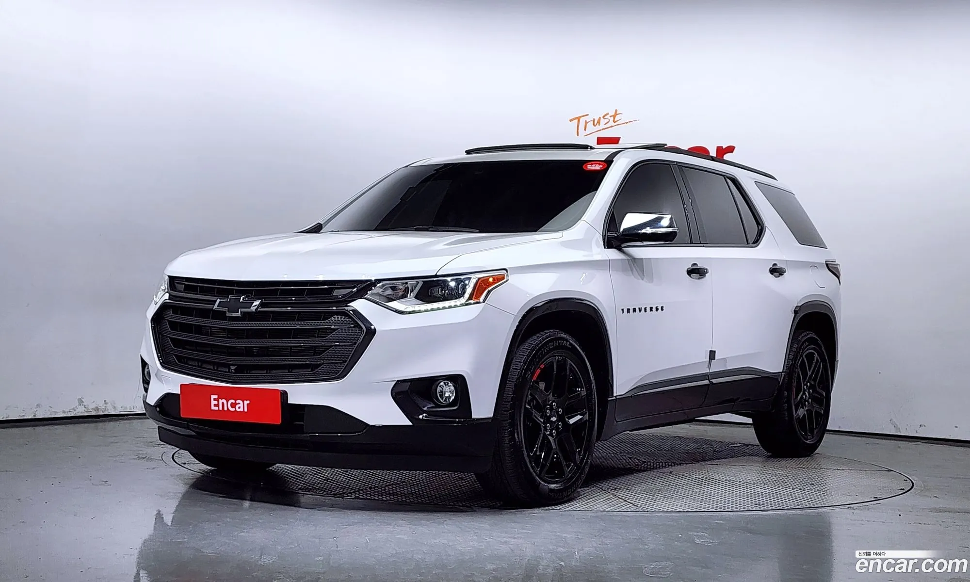 Traverse 36 Awd Red Line - фотография 5683329