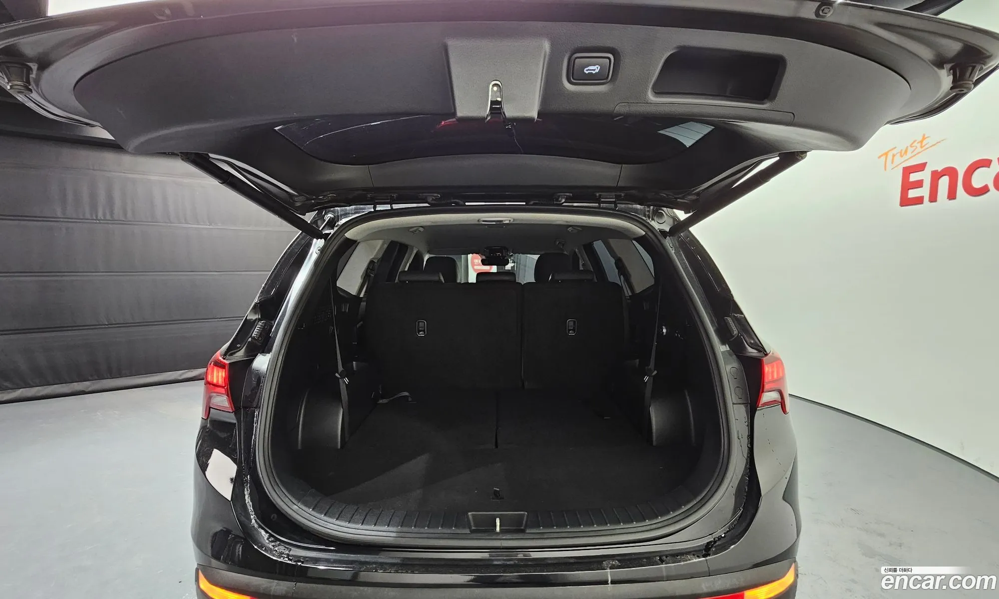 The New Santa Fe Gasoline 25T 2Wd Prestige - фотография 12596010
