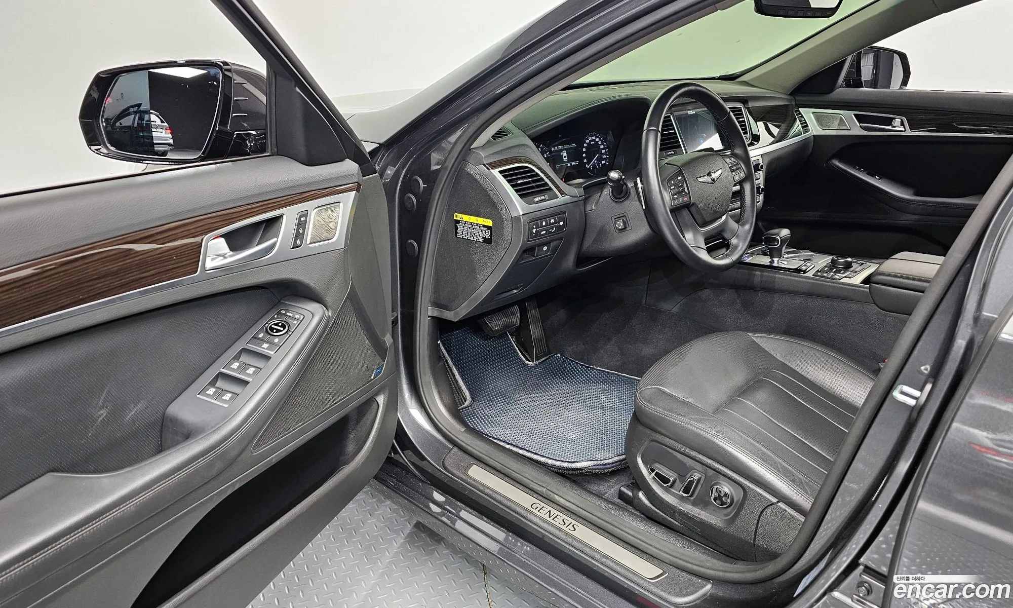 Korex Auto Trade - фотография 12702370