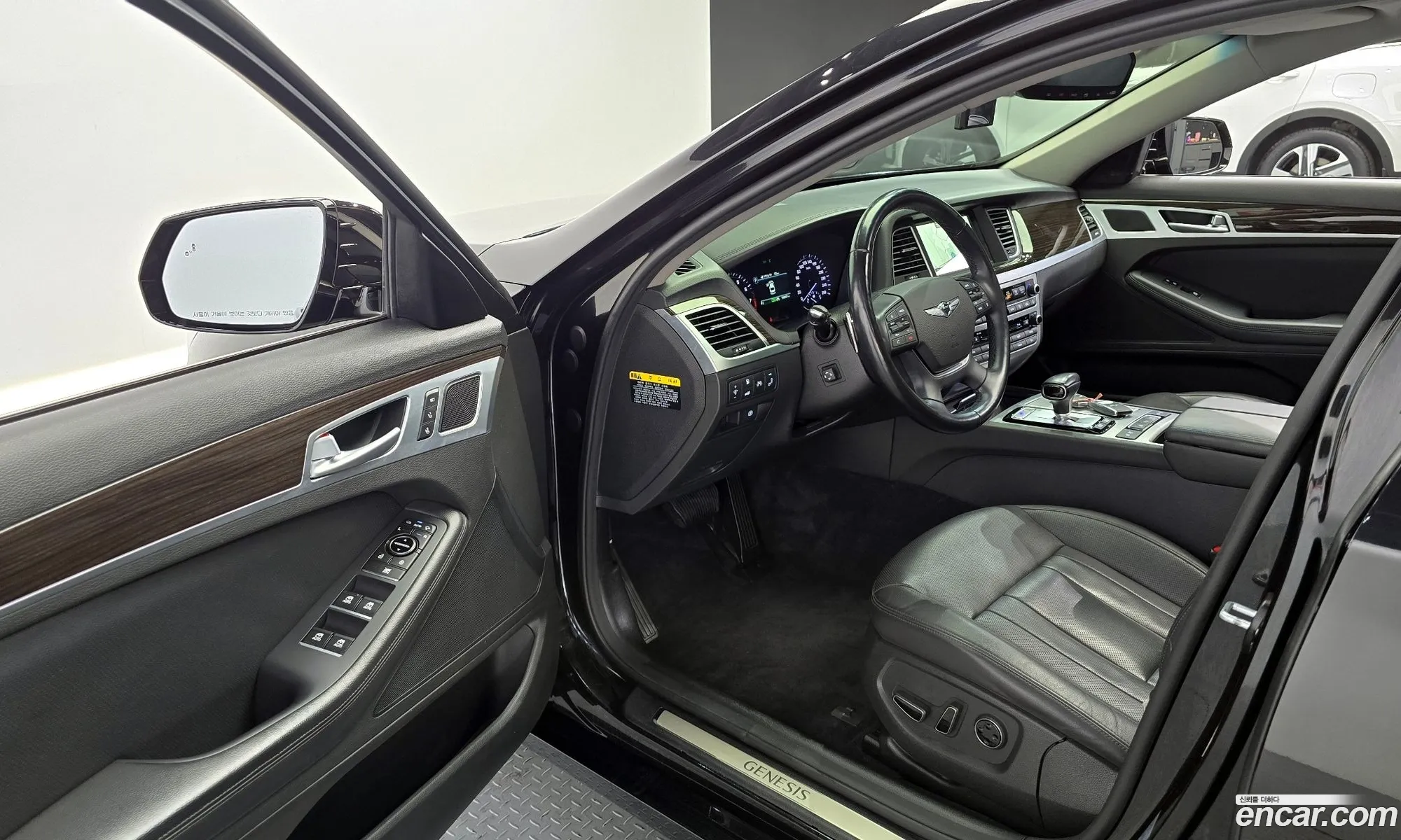 Korex Auto Trade - фотография 12691222