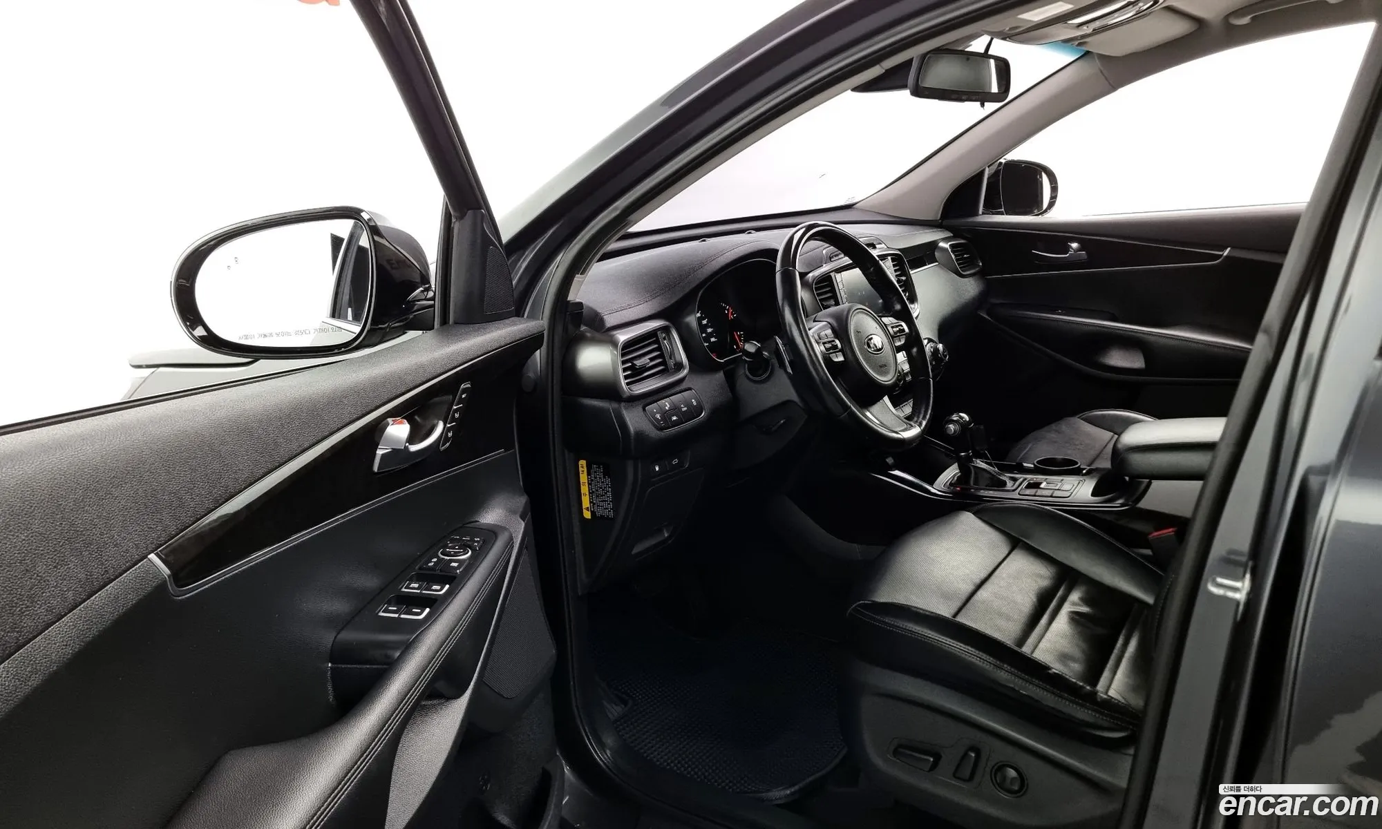 Korex Auto Trade - фотография 12700660