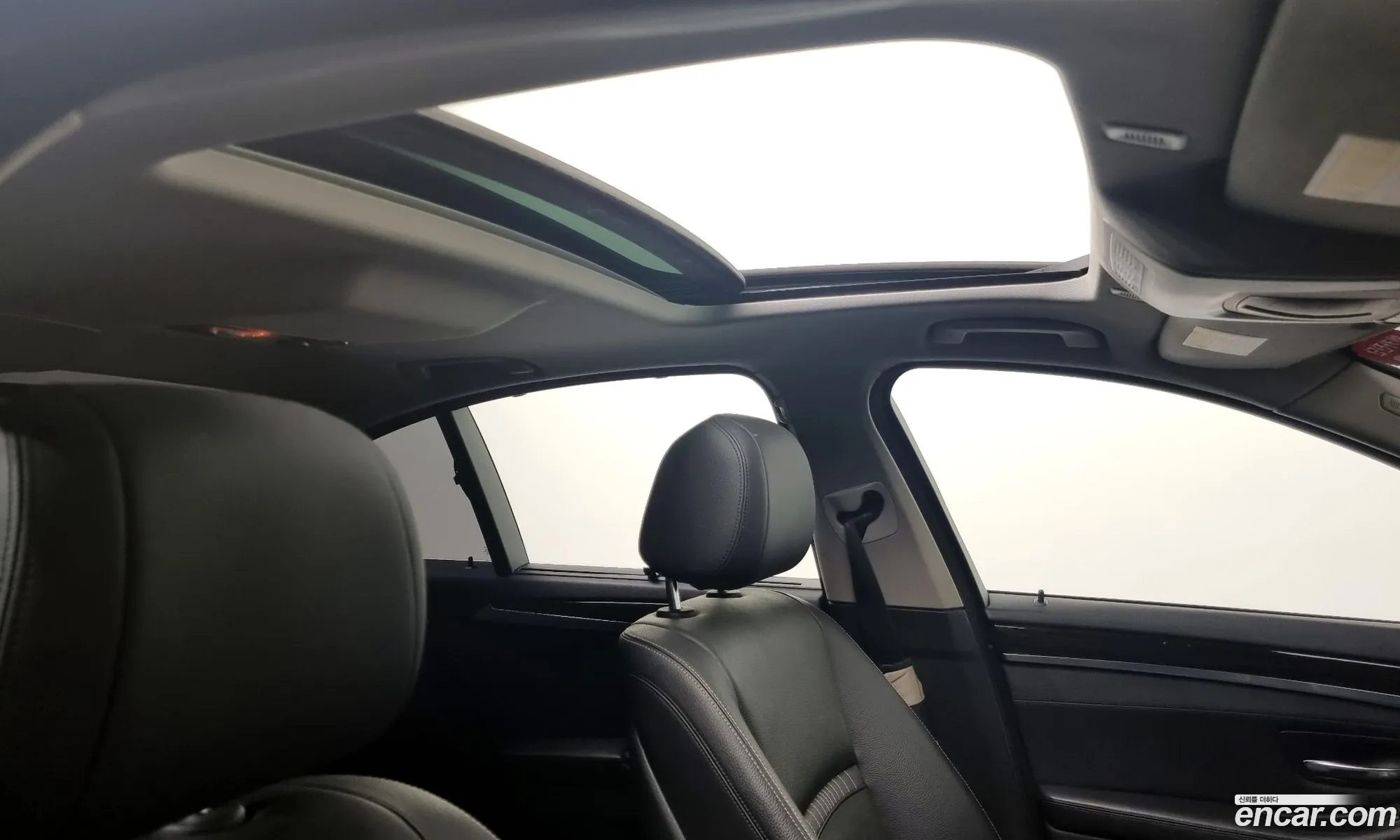 5 Series F10 528I xDrive Luxury - фотография 2088926