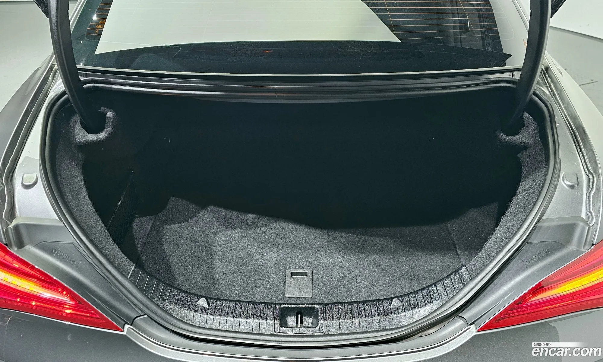 Cla-Class C117 Cla220 Amg Line - фотография 11853486