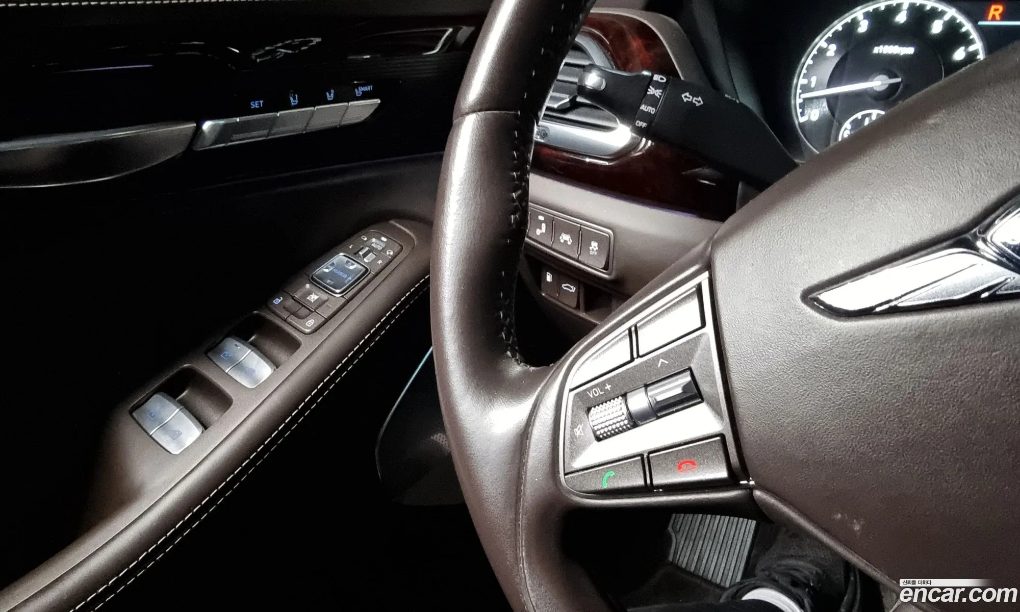 Eq900 50 Gdi Awd Limousine Prestige - фотография 12683131