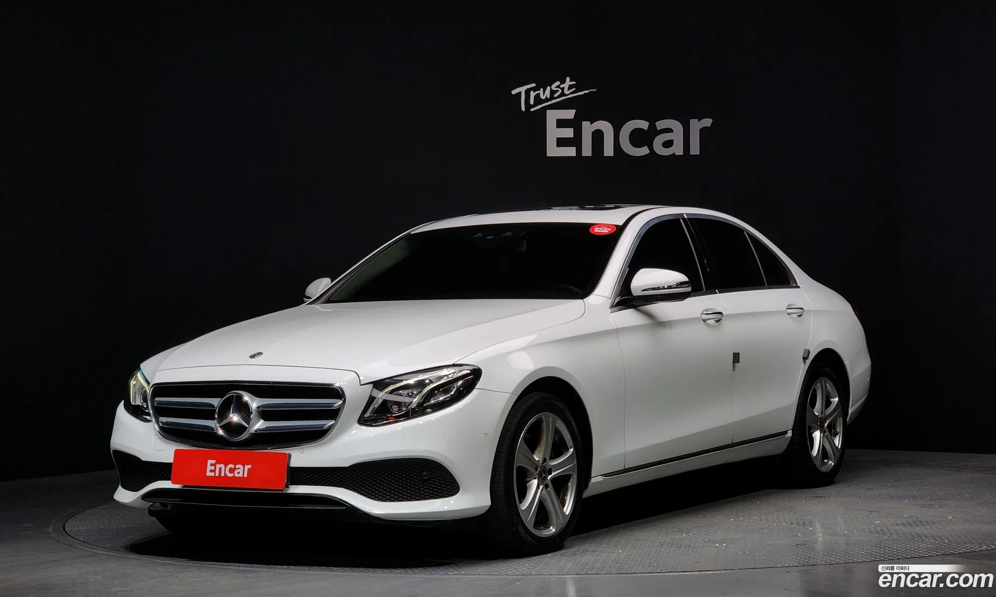 E-Class W213 E220D 4Matic Avant-Garde - фотография 11813187