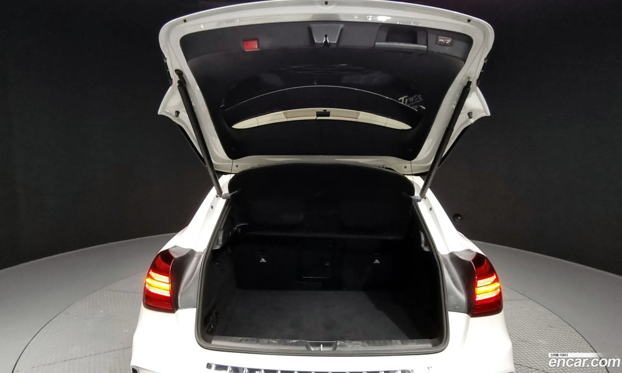 Gla-Class X156 Gla45 Amg 4Matic - фотография 11791830