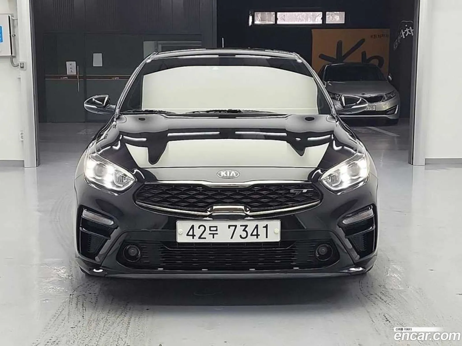 Kia K3 Gt Basic 2019 - фотография 12306236