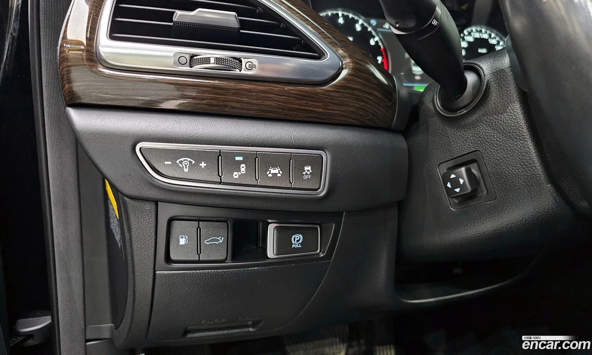 Eq900 38 Gdi Awd Premium Luxury - фотография 12553200