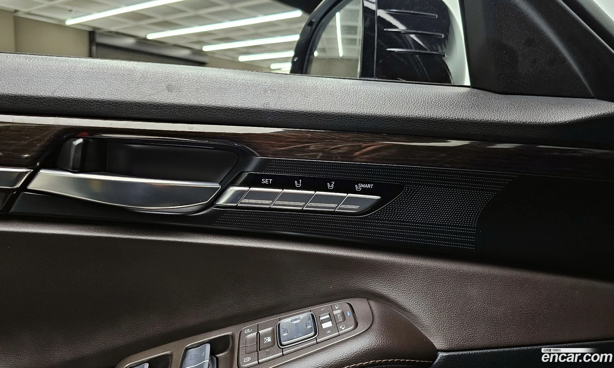 Eq900 38 Gdi Awd Premium Luxury - фотография 12553199