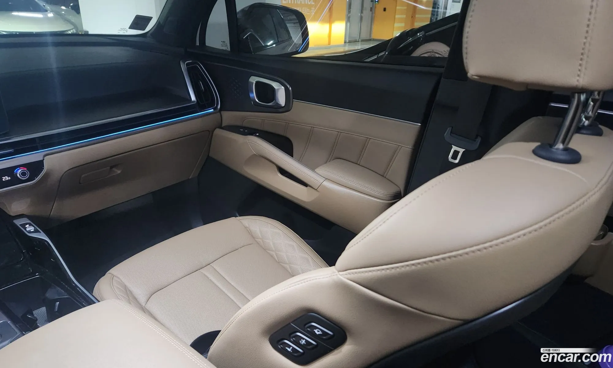 The New Sorento 4Th Generation Hev 16 2Wd Gravity - фотография 11951682