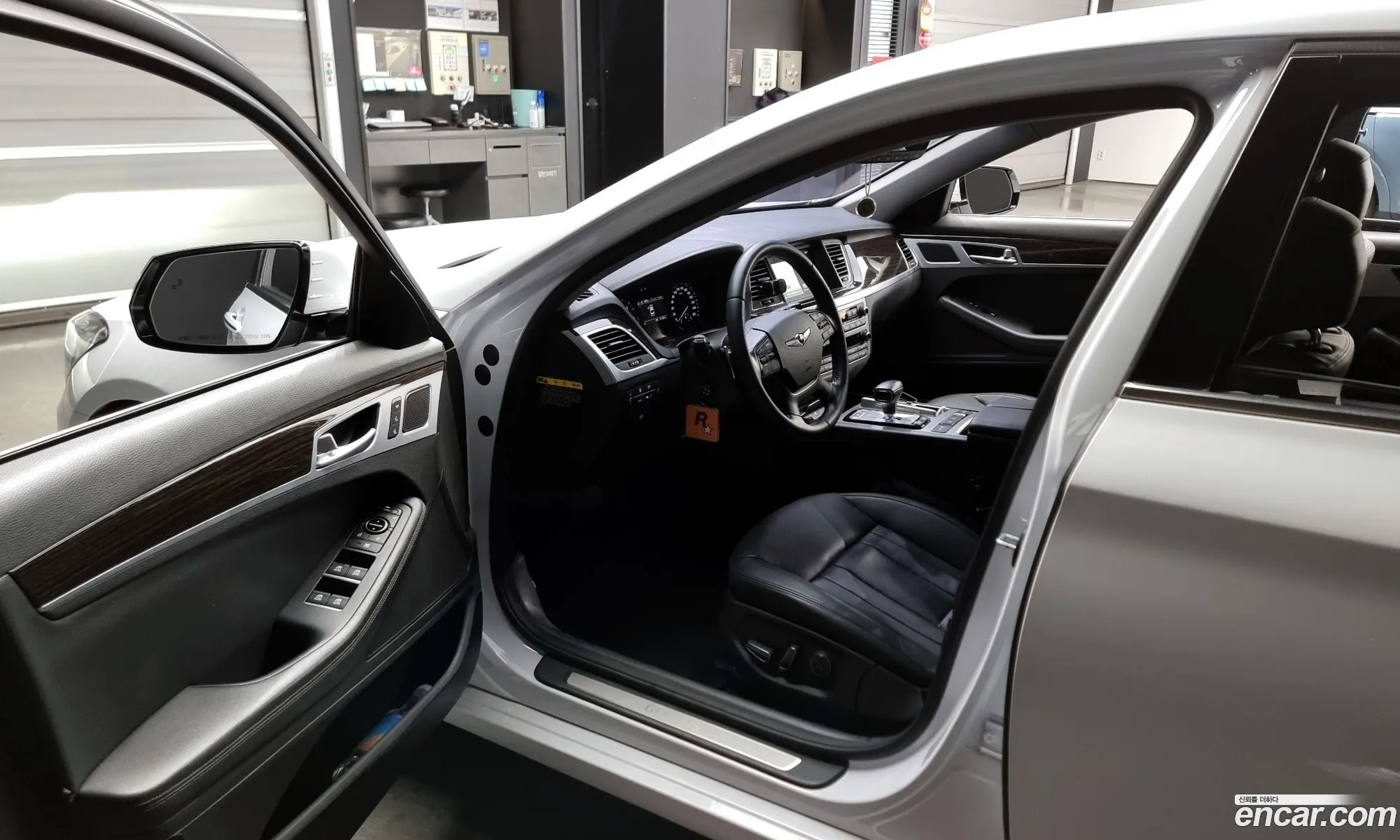 Korex Auto Trade - фотография 12621940