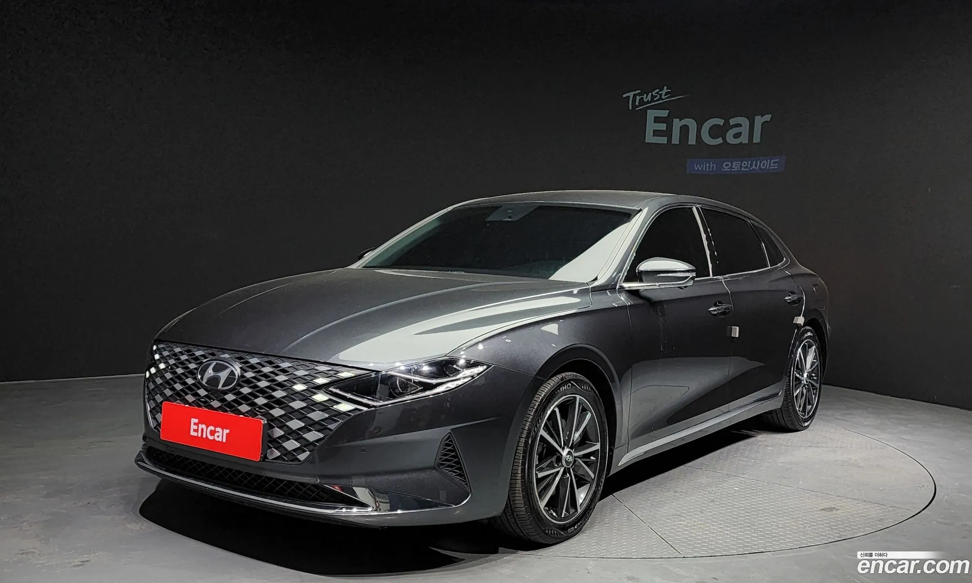 The New Grandeur Ig 30 Lpi Rent -A -Car Exclusive - фотография 1792766