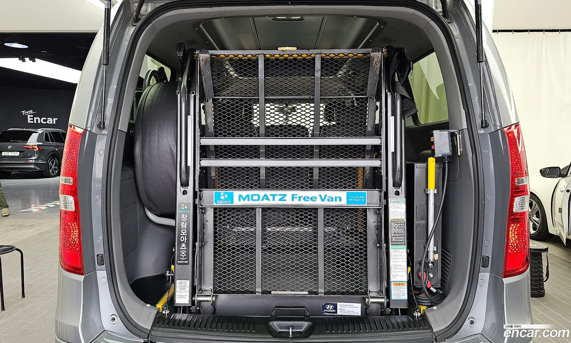 The New Grand Starex Wheelchair LiftSlope - фотография 1744549
