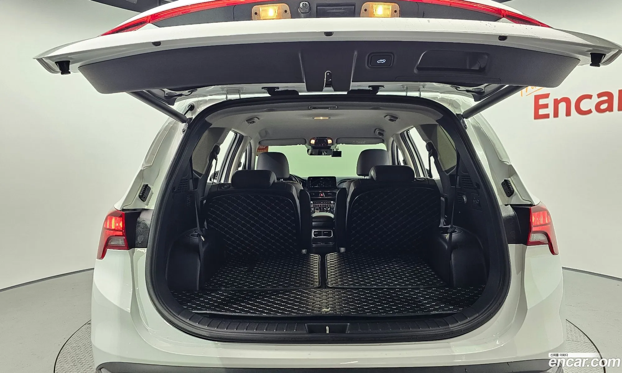 The New Santa Fe Gasoline 25T 2Wd Prestige - фотография 1692571