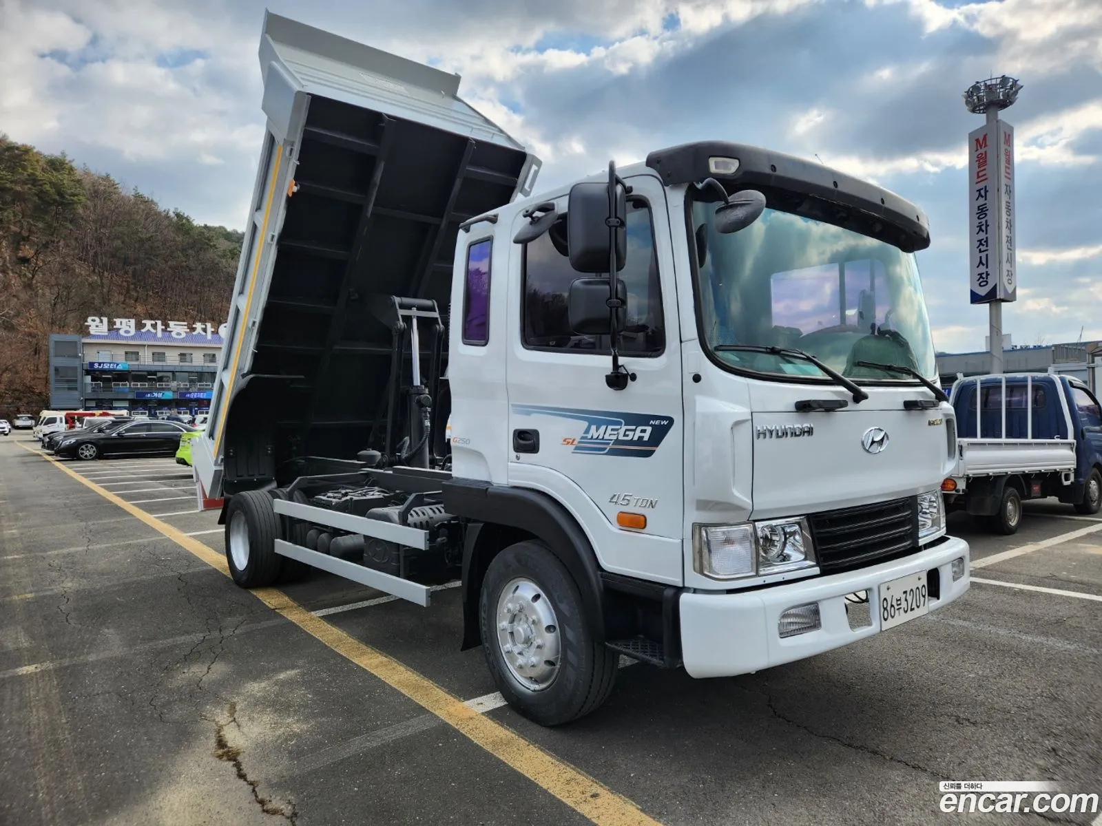Korex Auto Trade - фотография 12943696