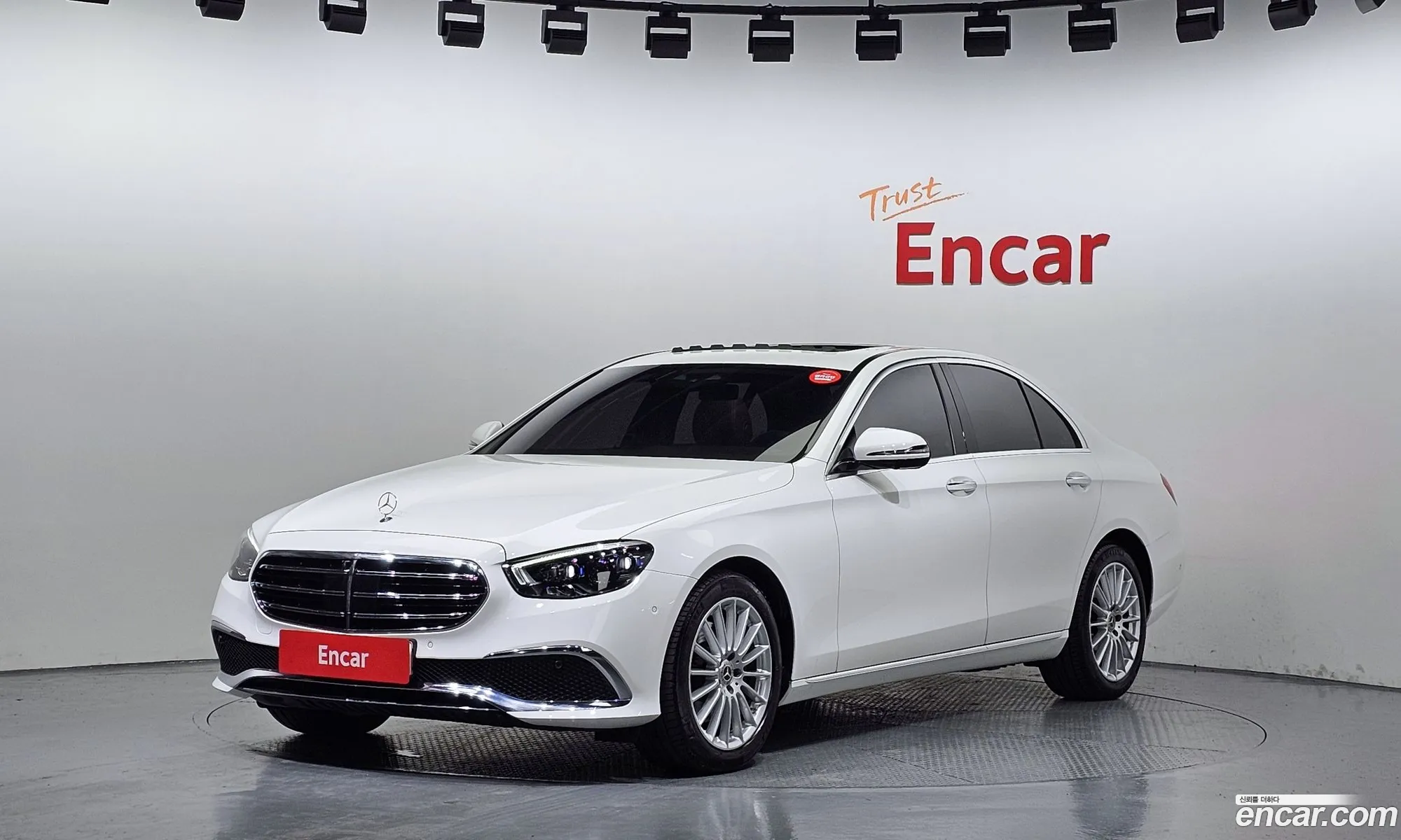 E-Class W213 E250 Exclusive - фотография 11607155
