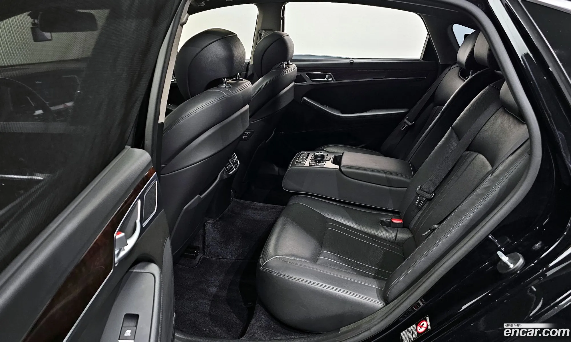 Genesis Dh G330 Premium Awd - фотография 1577704