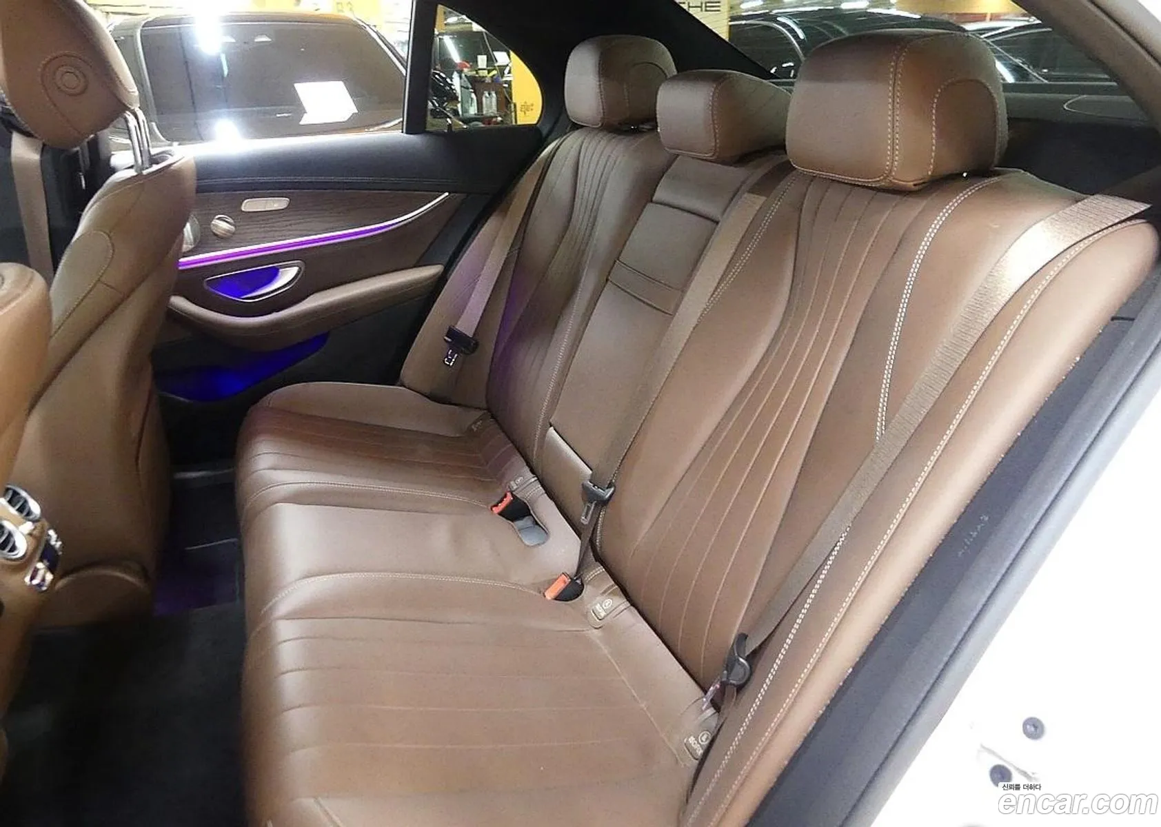 E-Class W213E300E 4Matic Exclusive - фотография 5181590