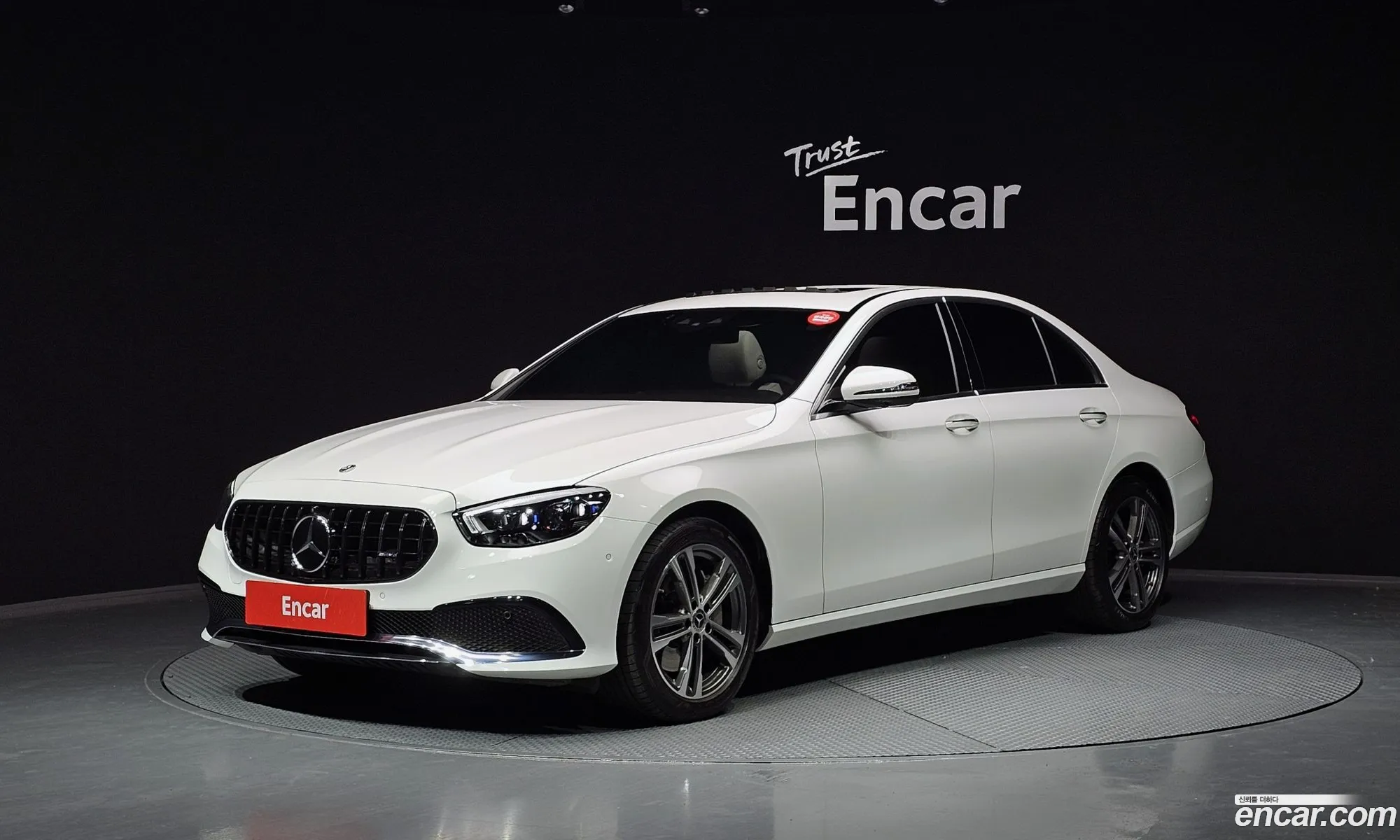 E-Class W213E350 4Matic Avantgarde - фотография 15396531