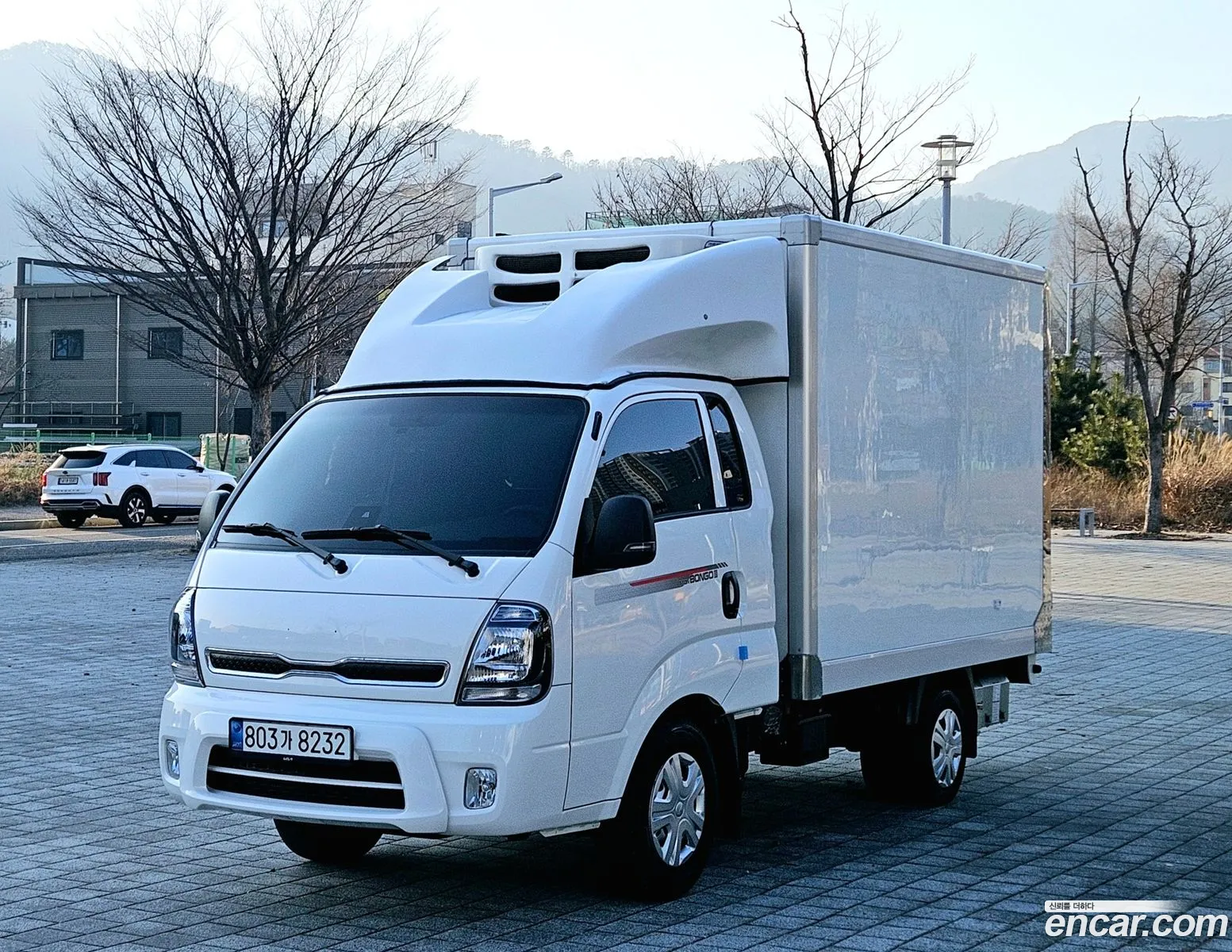 The New Bongo Iii Frozen Tower 1 Ton King Cap Lpg - фотография 5509932