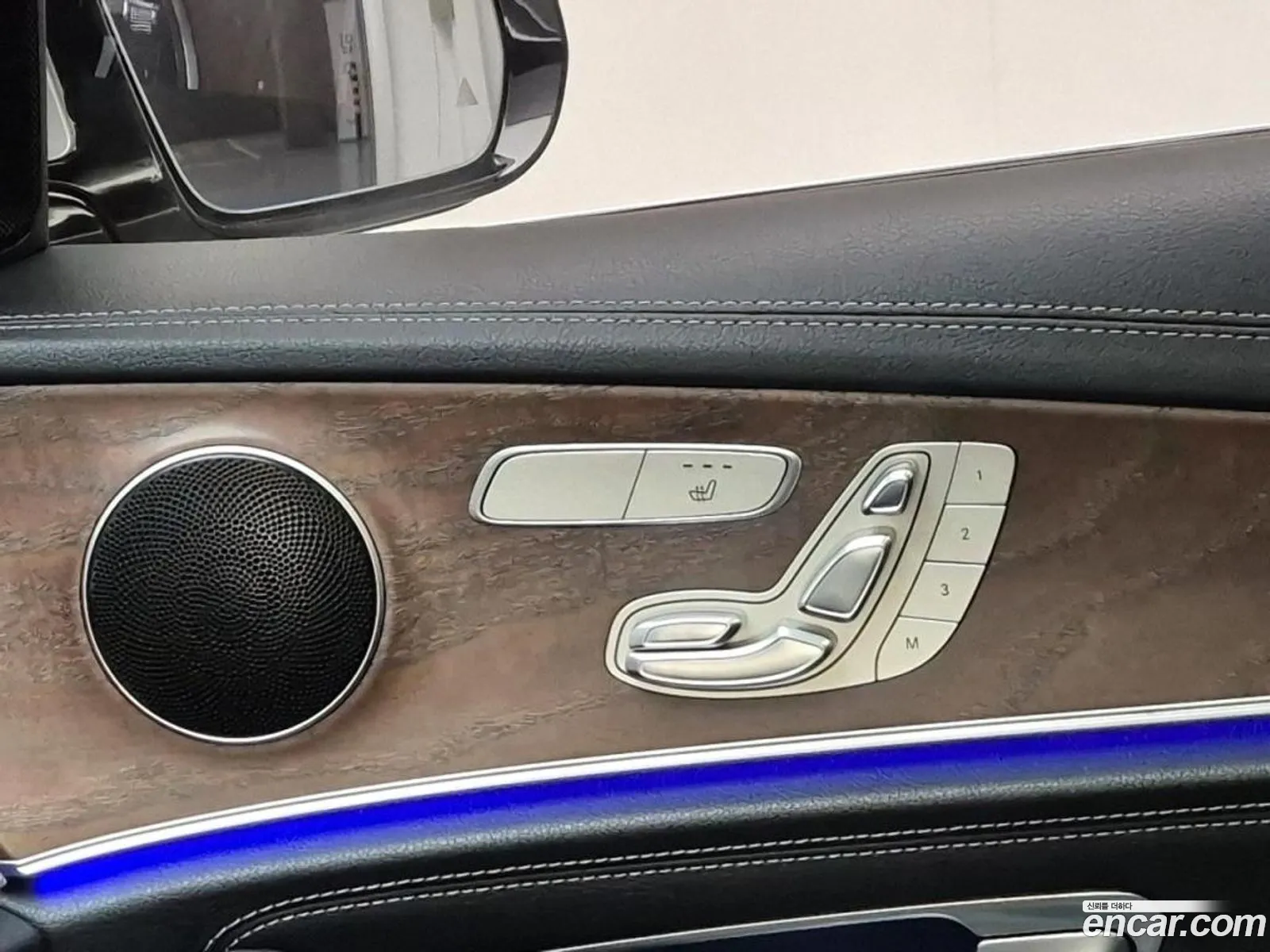 E-Class W213E220D Exclusive - фотография 7711643