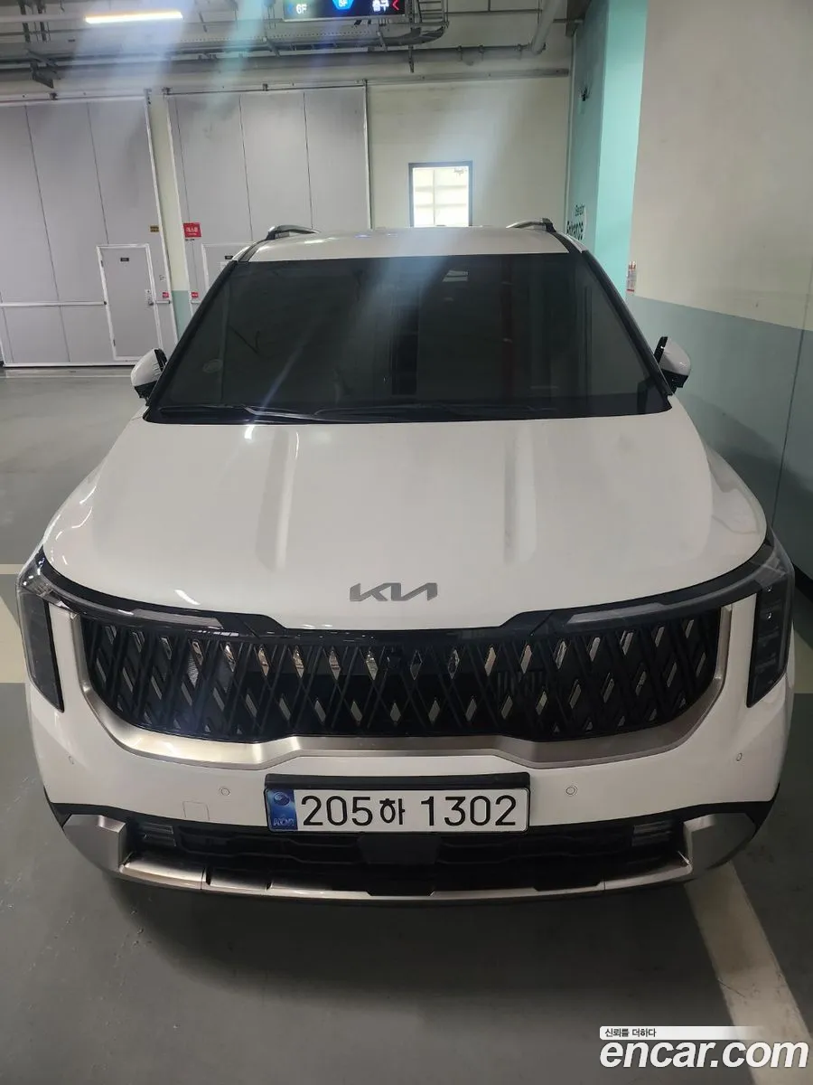 The New Carnival 4Th Generation Hev 9 -Seater Noblesse - фотография 170013