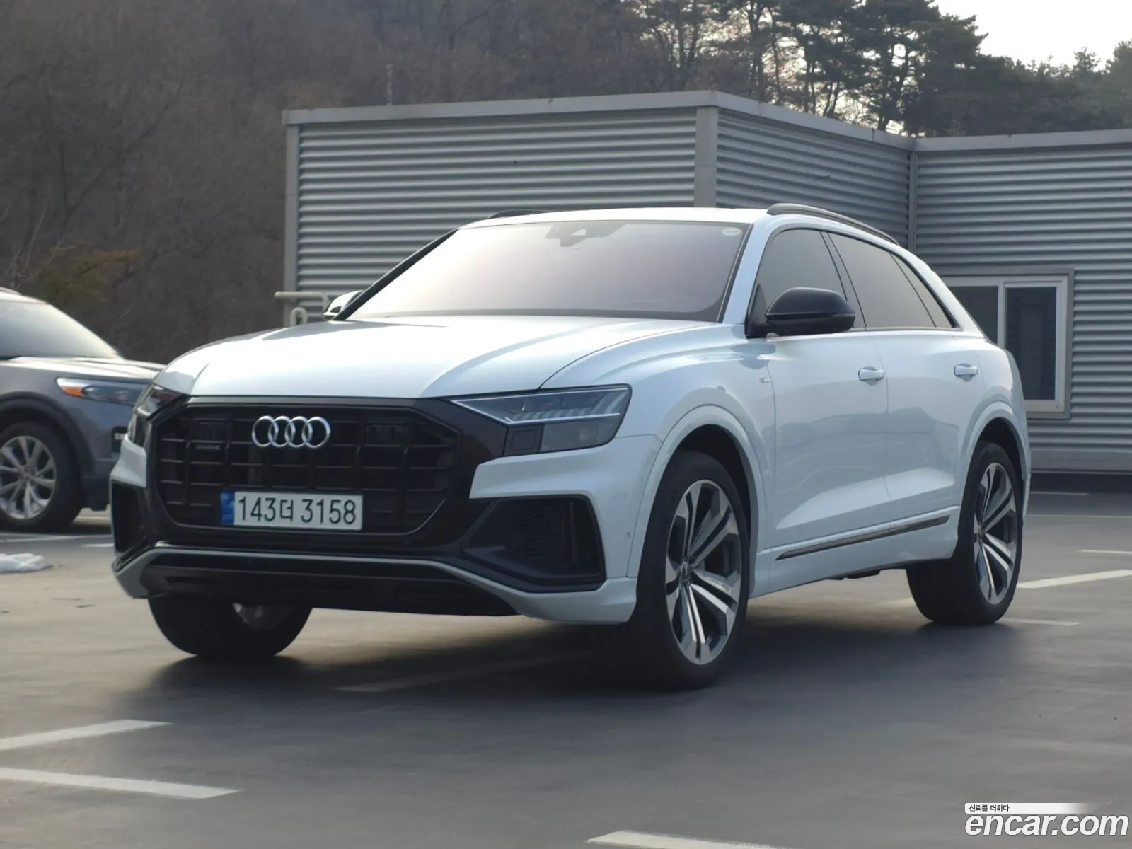 Audi Q8 55 Tfsi Quattro Premium 2023 - фотография 4282819